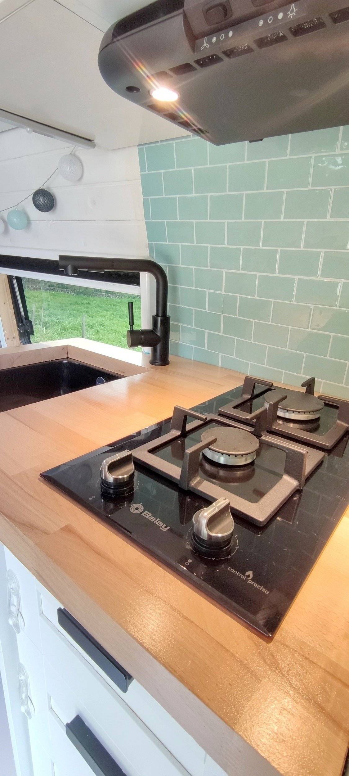 Coin cuisine Ford - Yescapa