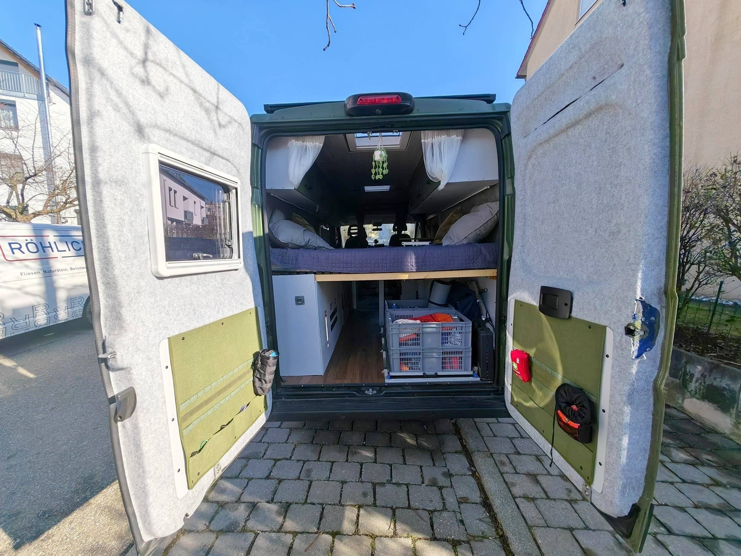 Peugeot Boxer 2,2 l hdi 130 ch