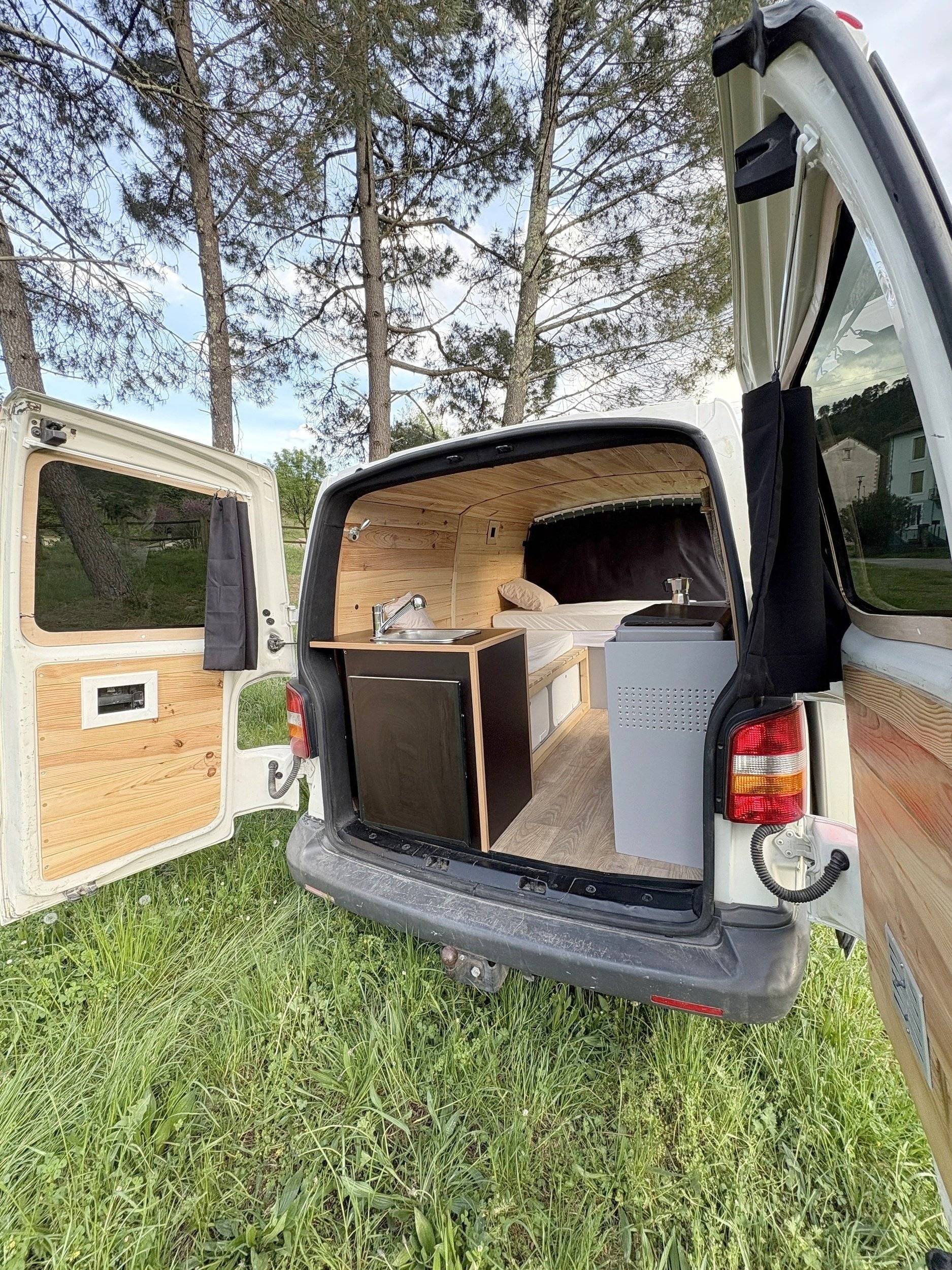 Volkswagen T5 2,5 l 130 ch