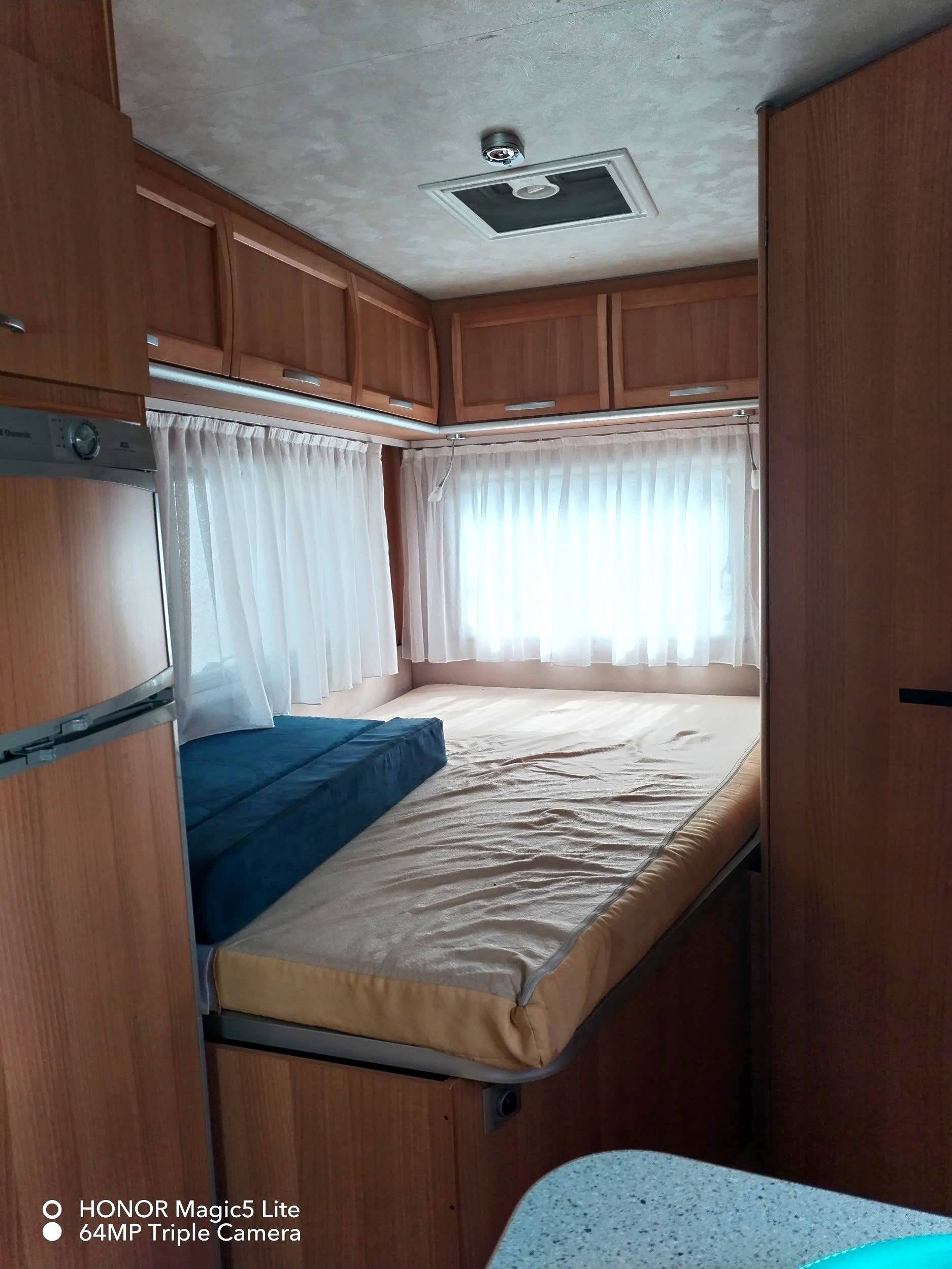 Berth Fiat Ducato 2,3 l Multijet 130 ch. - Yescapa