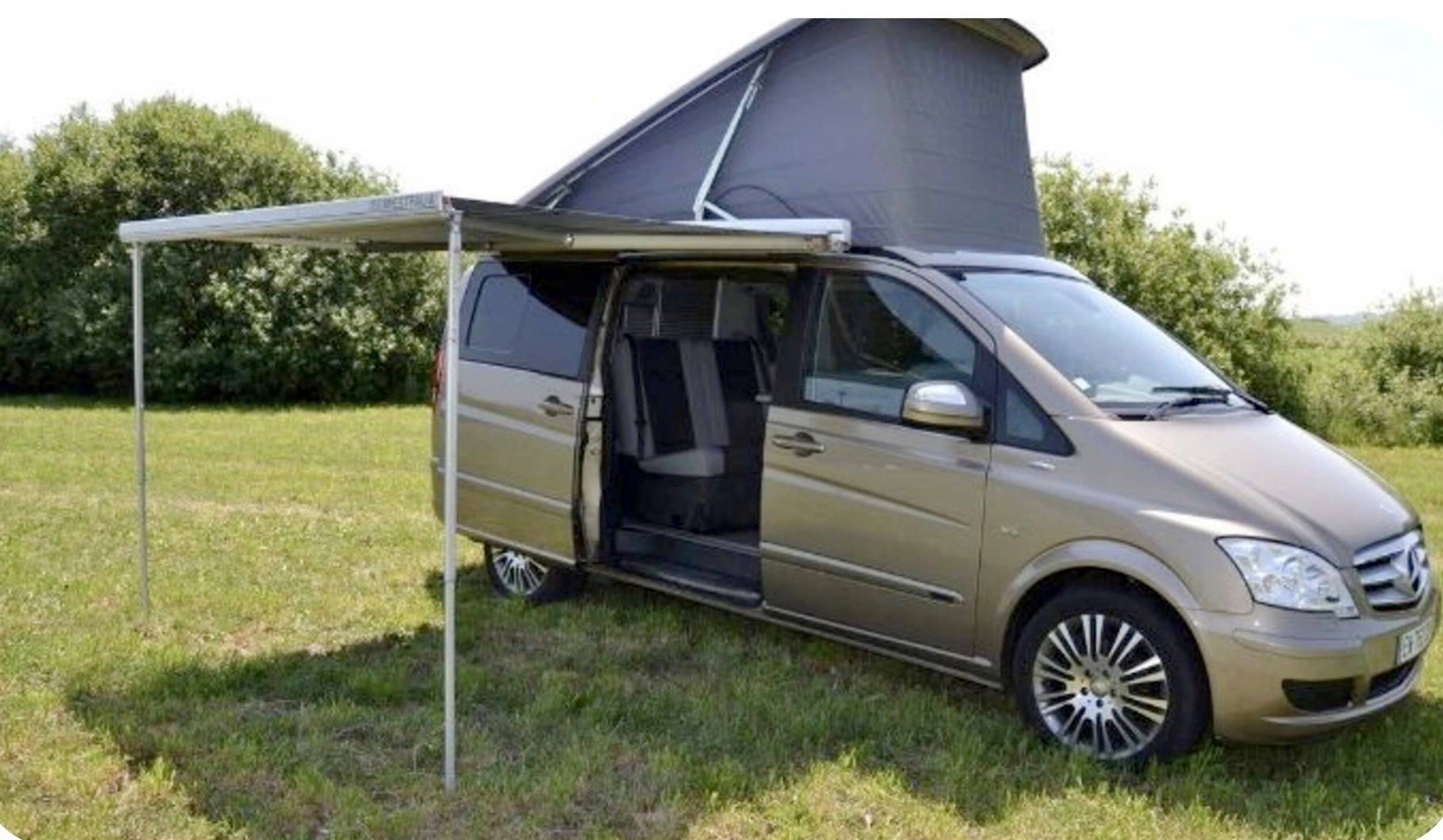 schräge Vorderansicht Mercedes Viano V6 Marco Polo - Yescapa