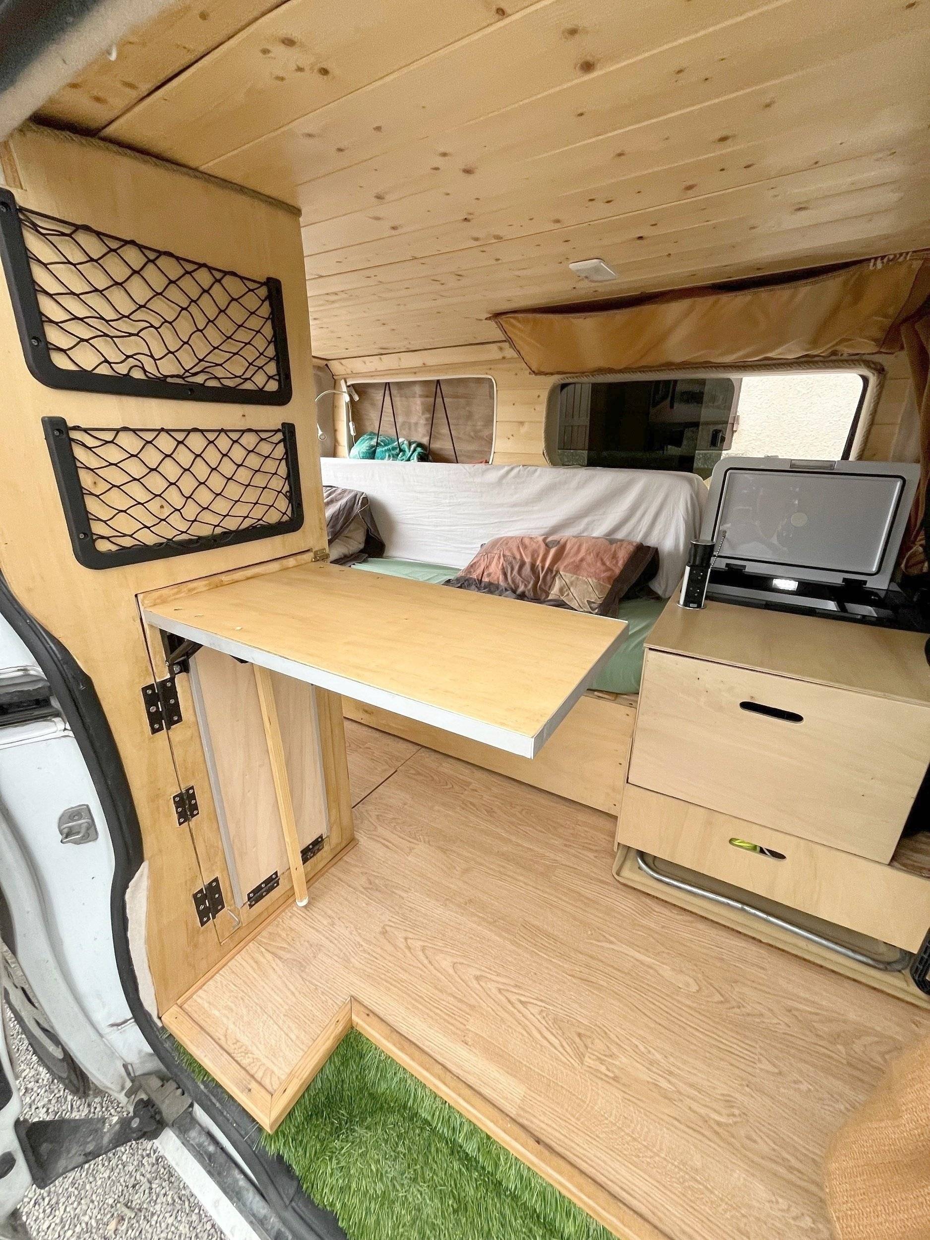 Custo Van Renault Trafic 150cv