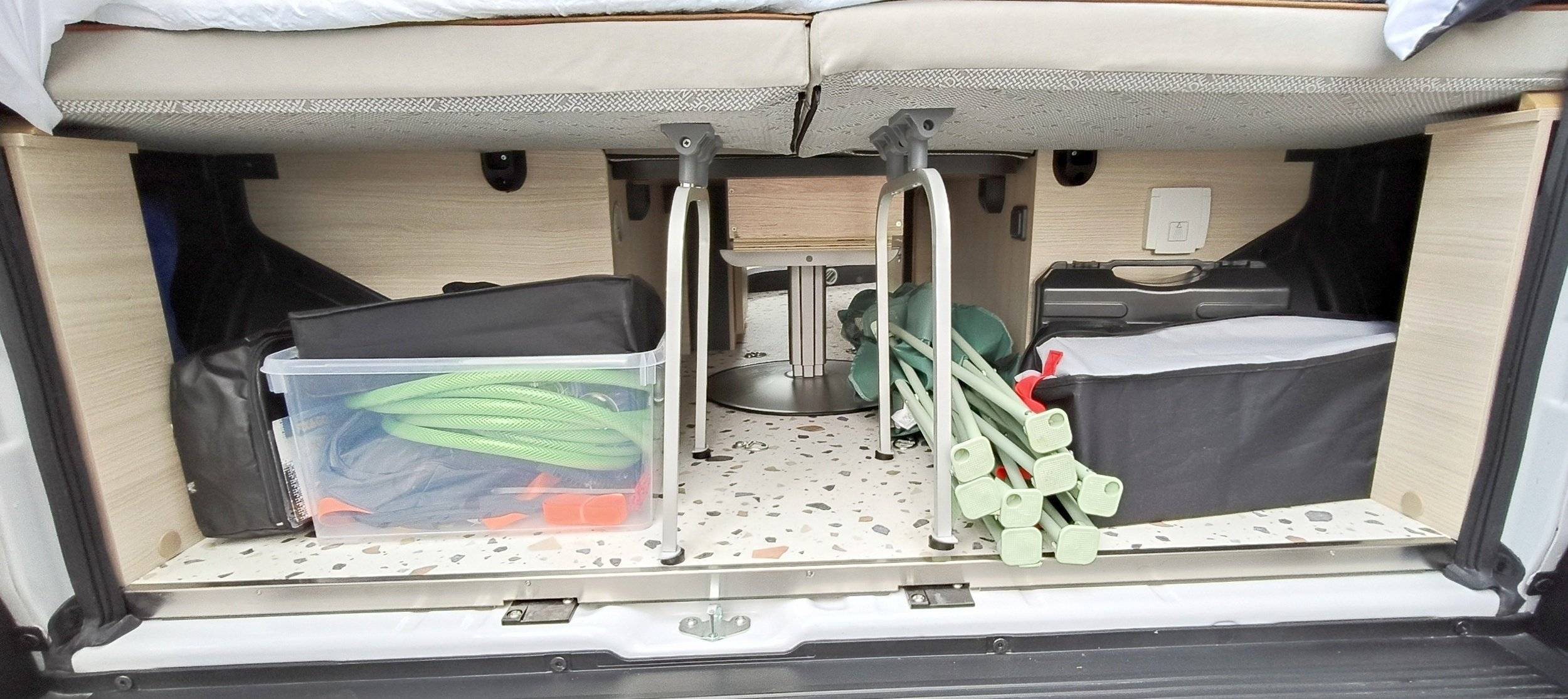 Challenger  Challenger Sunset Edition