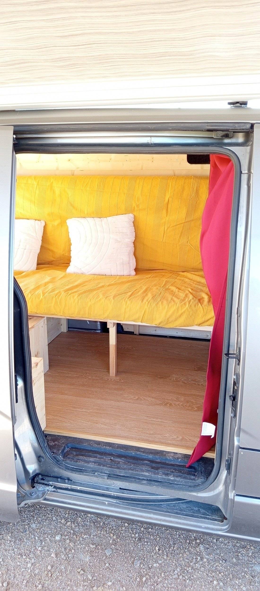 Nissan NV200