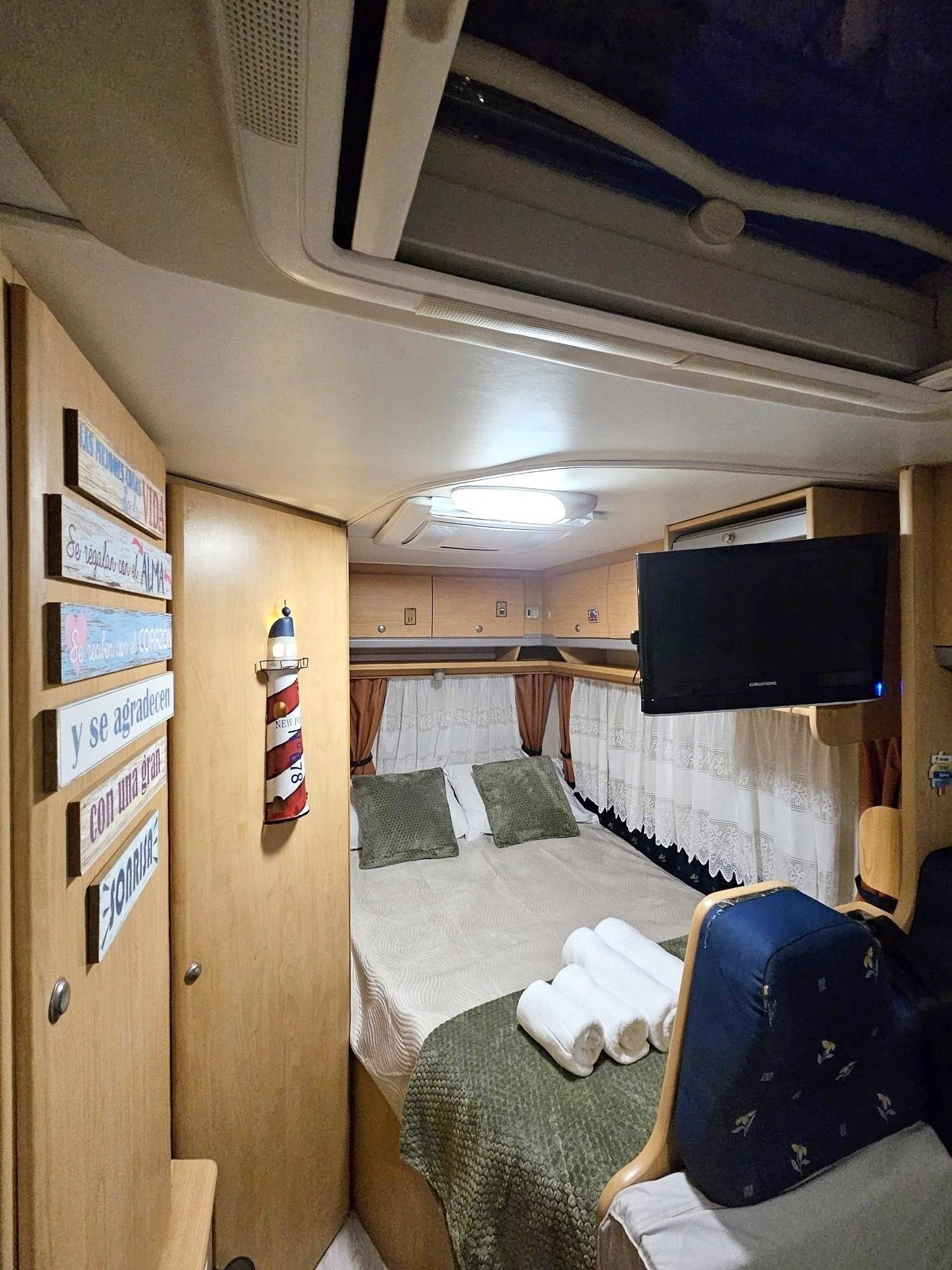 Kochnische Fiat Ducato 2,8 l 115 ch/Al-Ko - Yescapa
