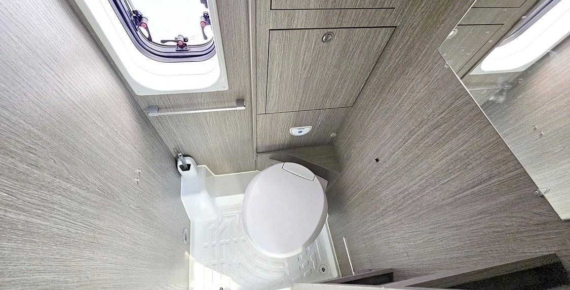 Challenger 2,3 l 130 ch.