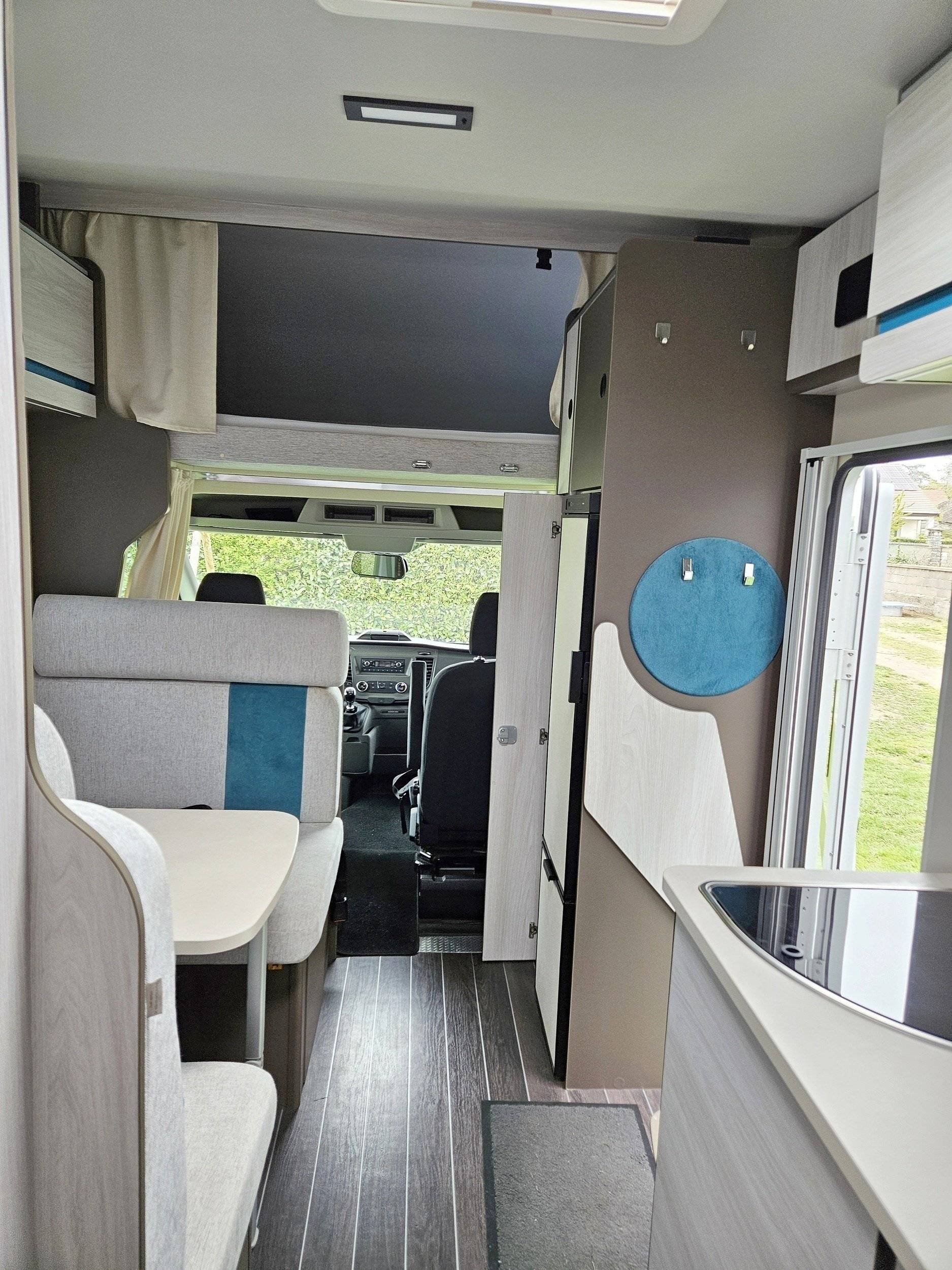 Couchages Ford ford transit - Yescapa