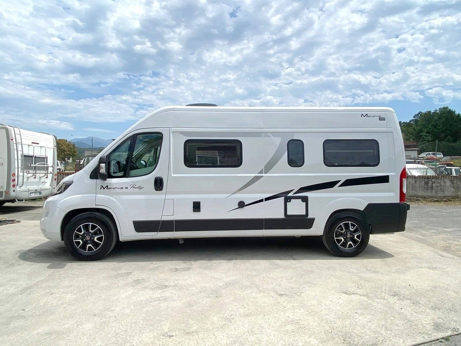 Mclouis MENFYS VAN 3 PRESTIGE 