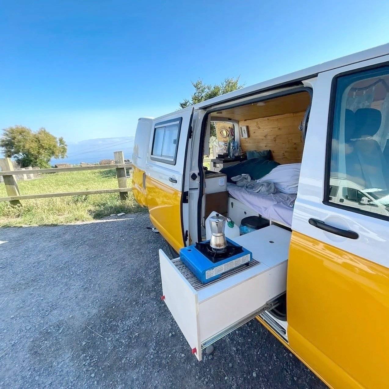 mobilier nomad 2,0 l 140 ch