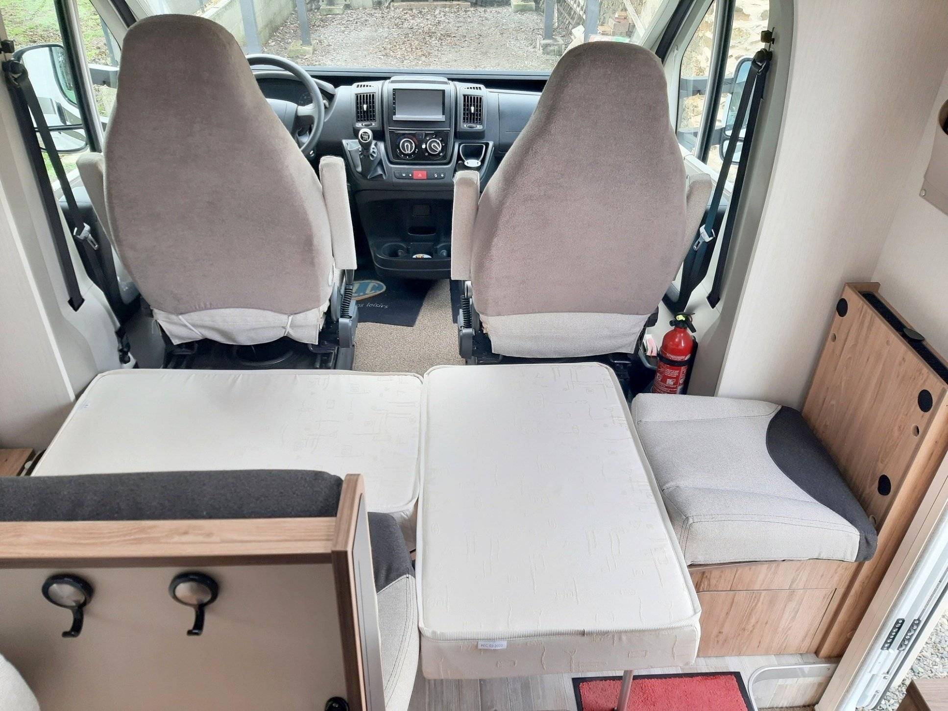 Bavaria T700 C Style