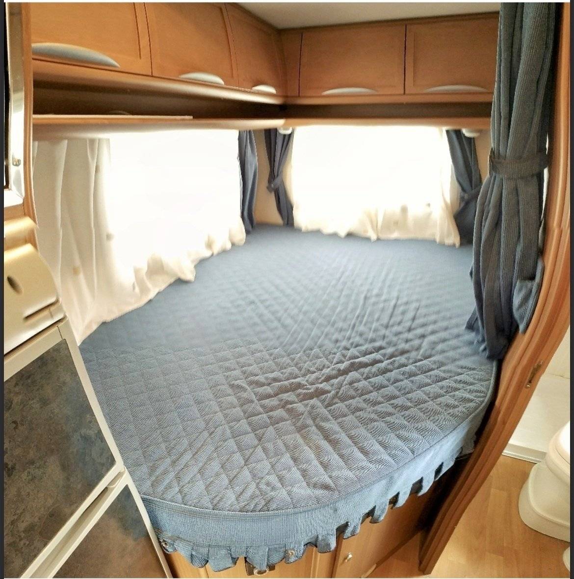 corfu 255 Mercedes 316