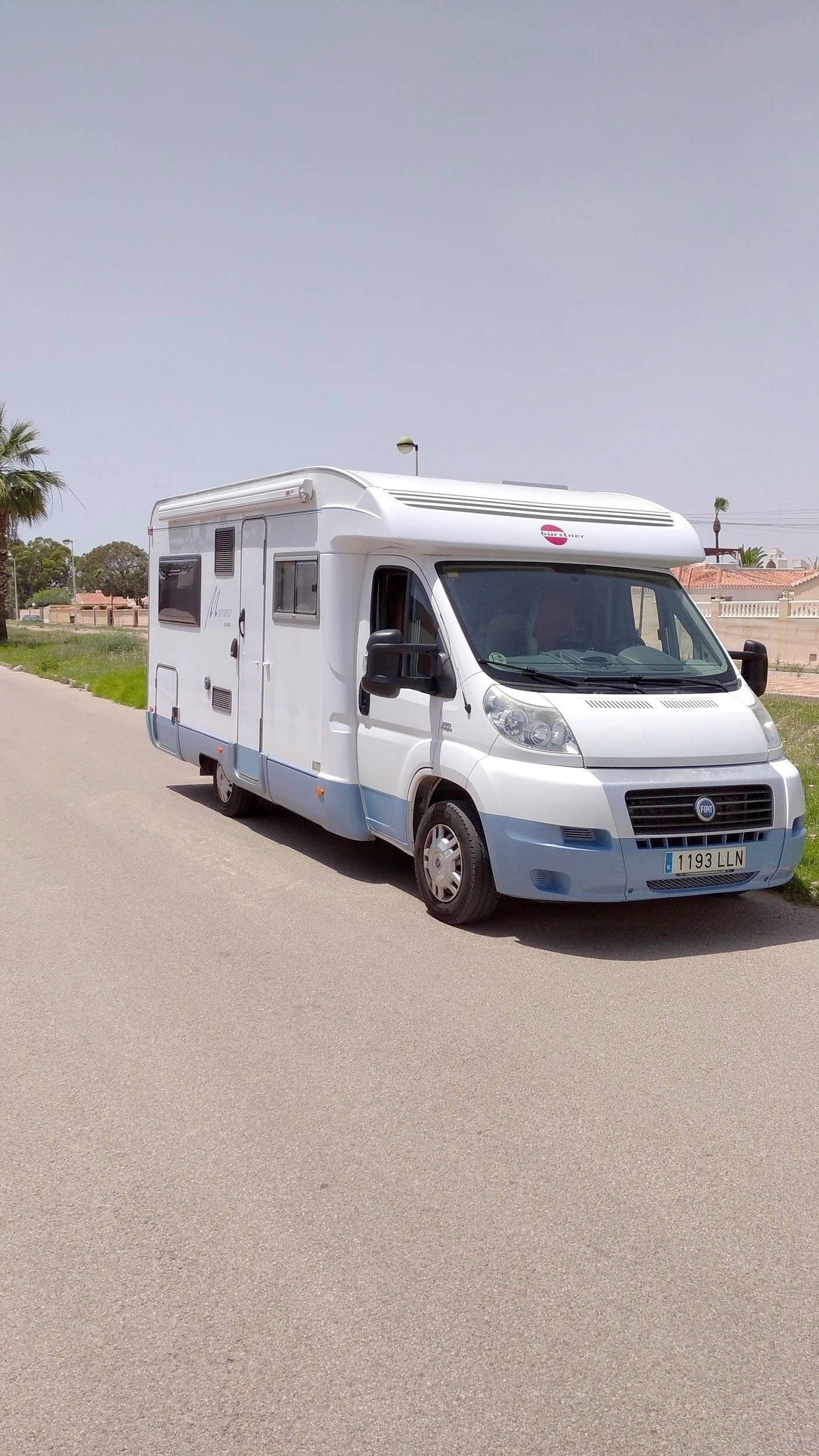 Bürstner 35 light 2,2 l 130 ch.