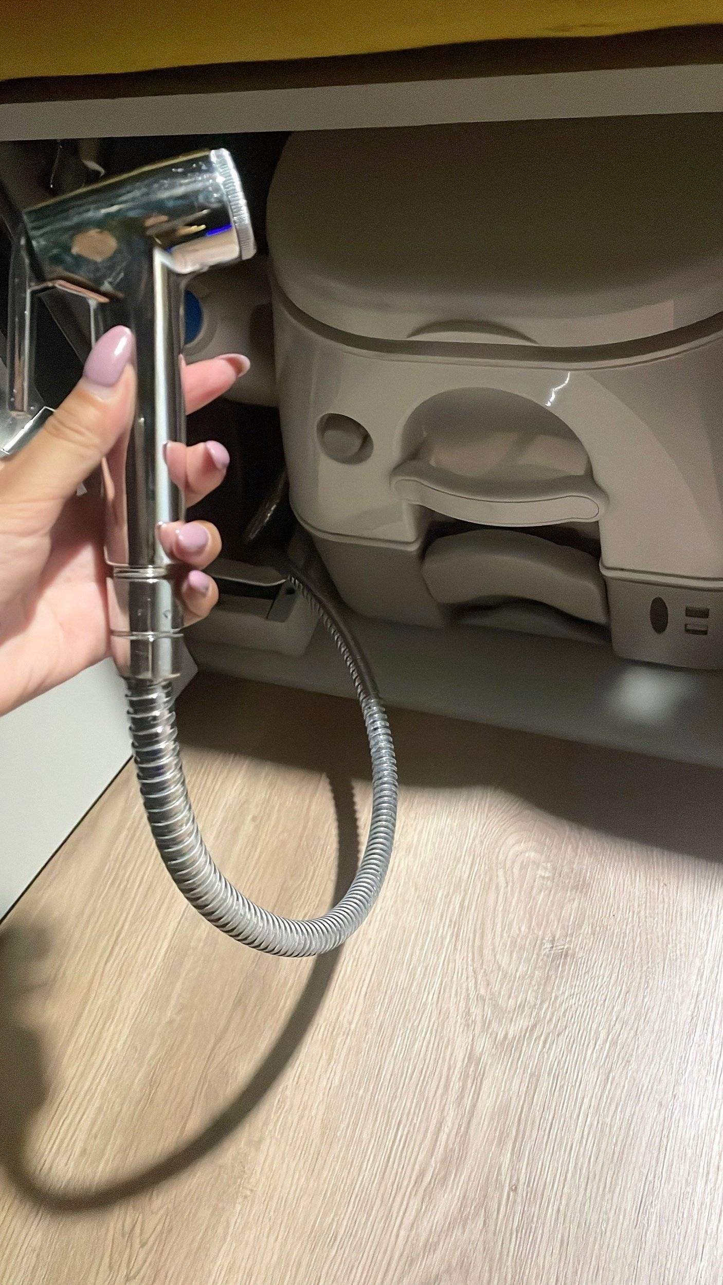 Ford Custom 2,5 l 105 h