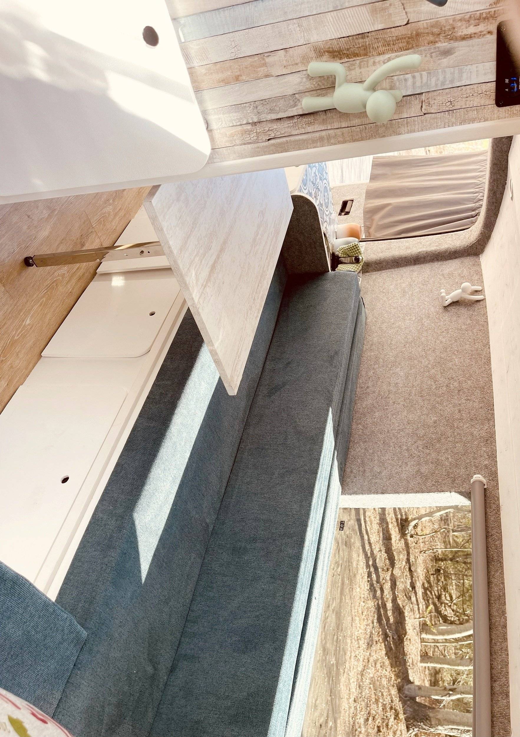 Volkswagen T5 2,0 l 102 ch