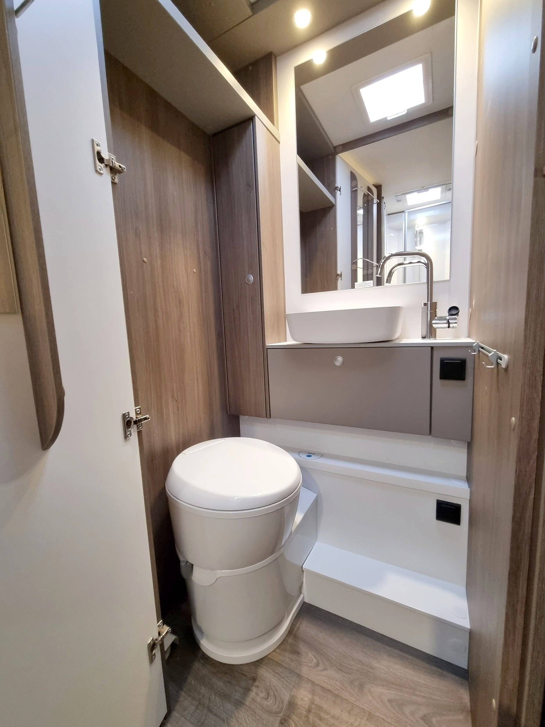 Carado T447 Edition 15