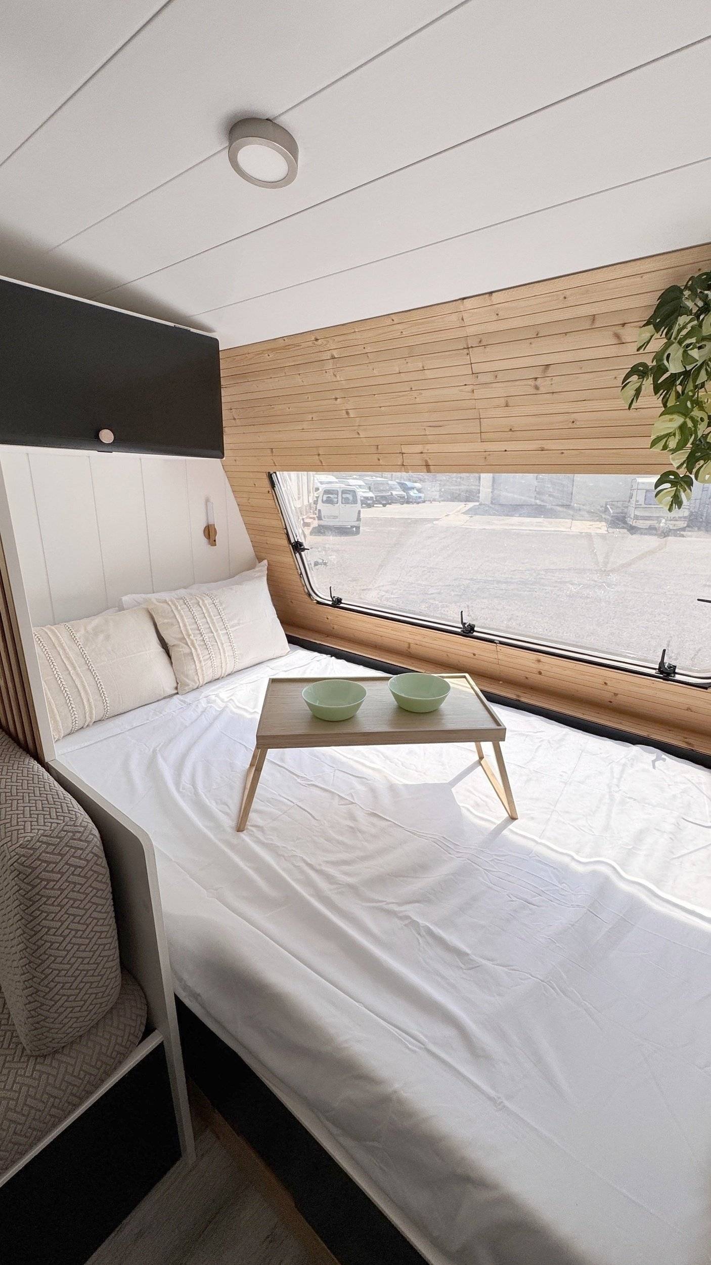 3 C Cartier/Brisebras Atalante