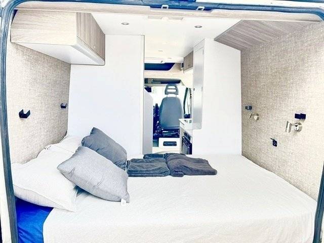 Berth Citroën Jumper - Yescapa