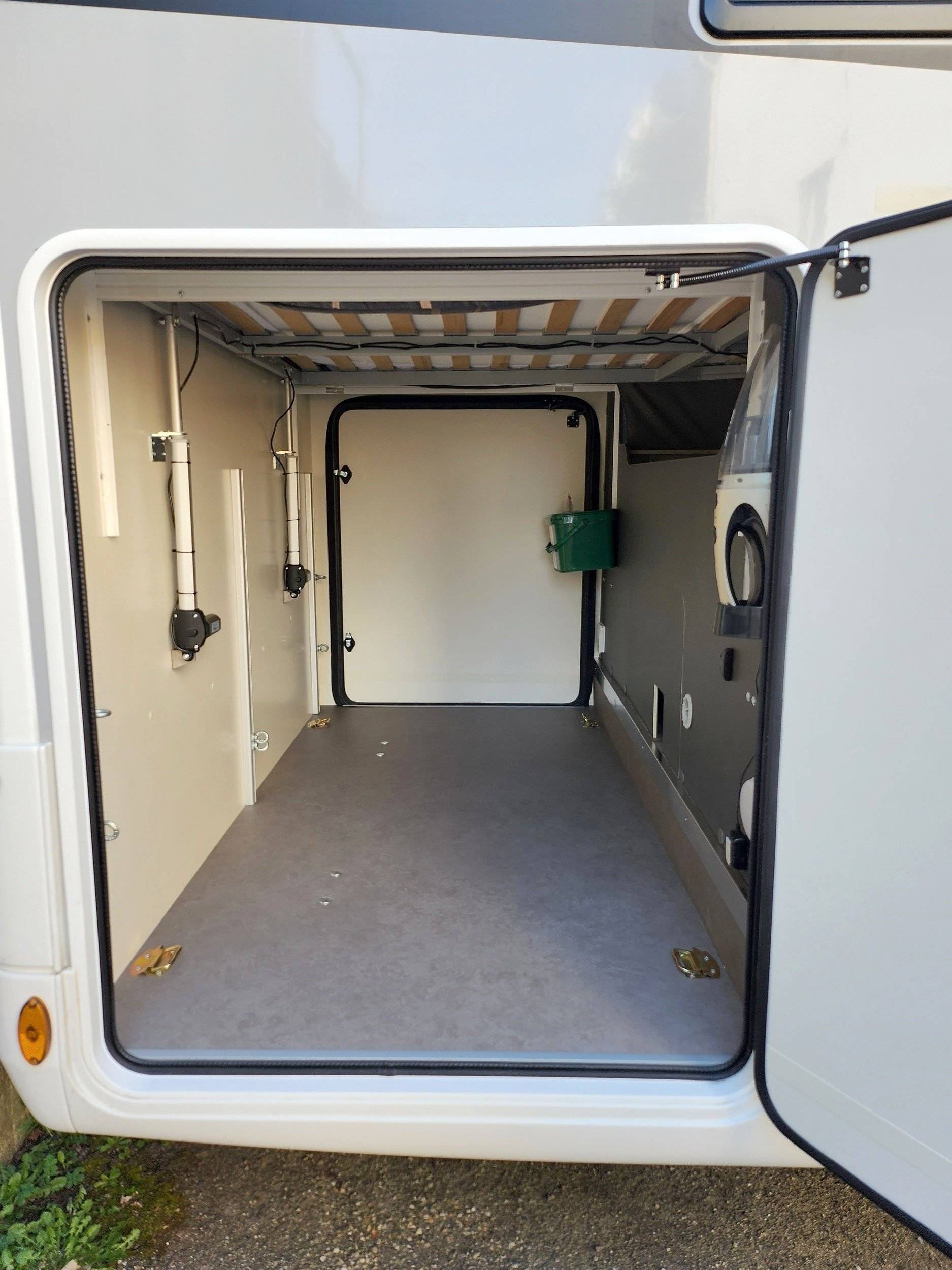 Mclouis ford transit