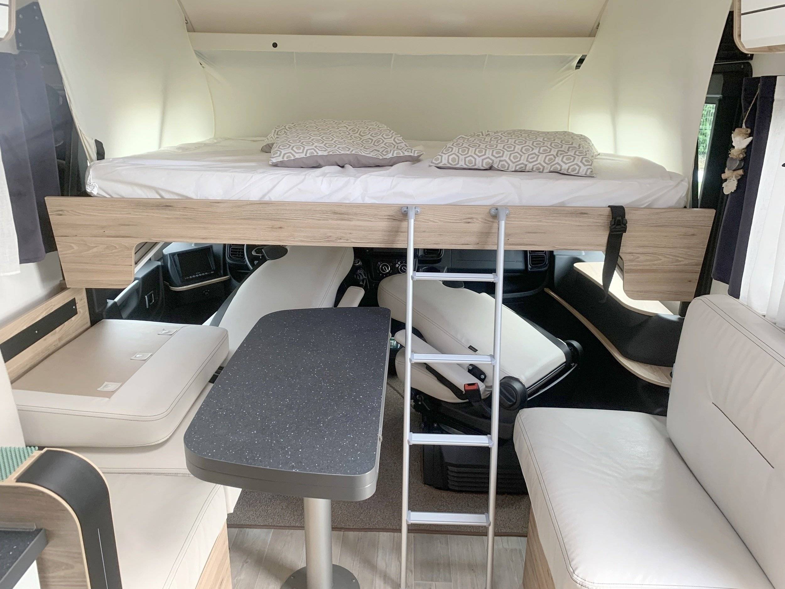 Bavaria I 740 FC Nomade