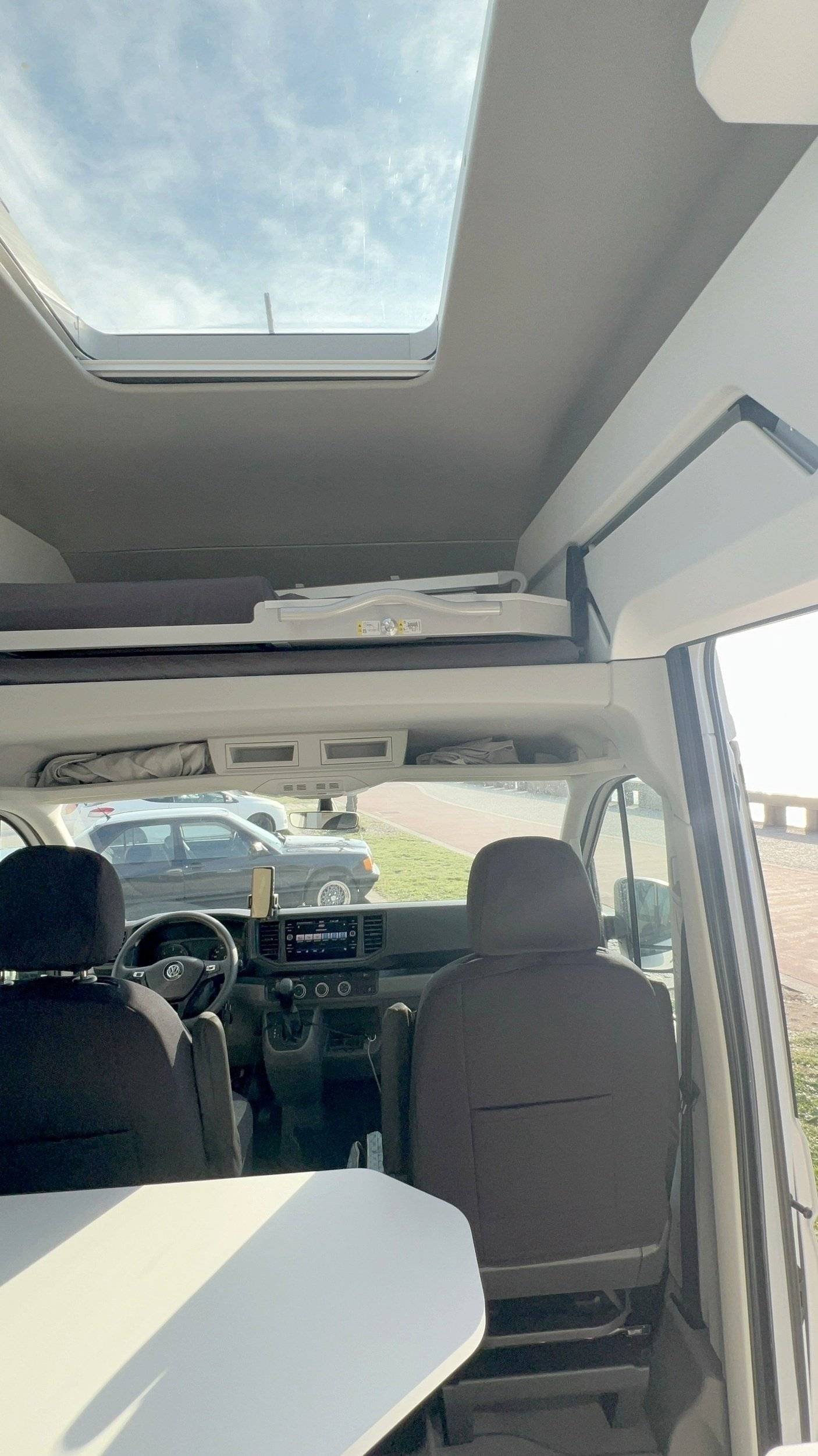 Volkswagen Grand California 600