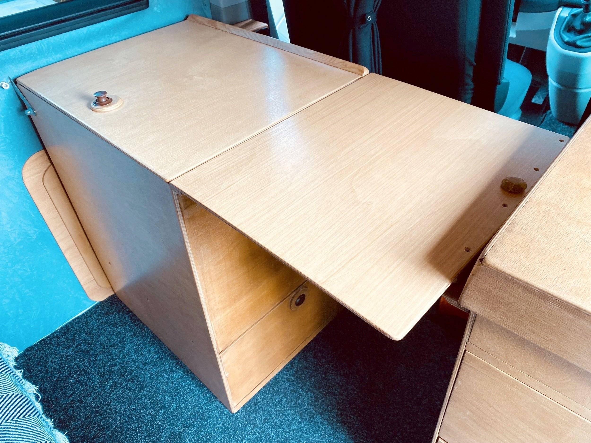 Eigenausbau VW T6 Wolf-6