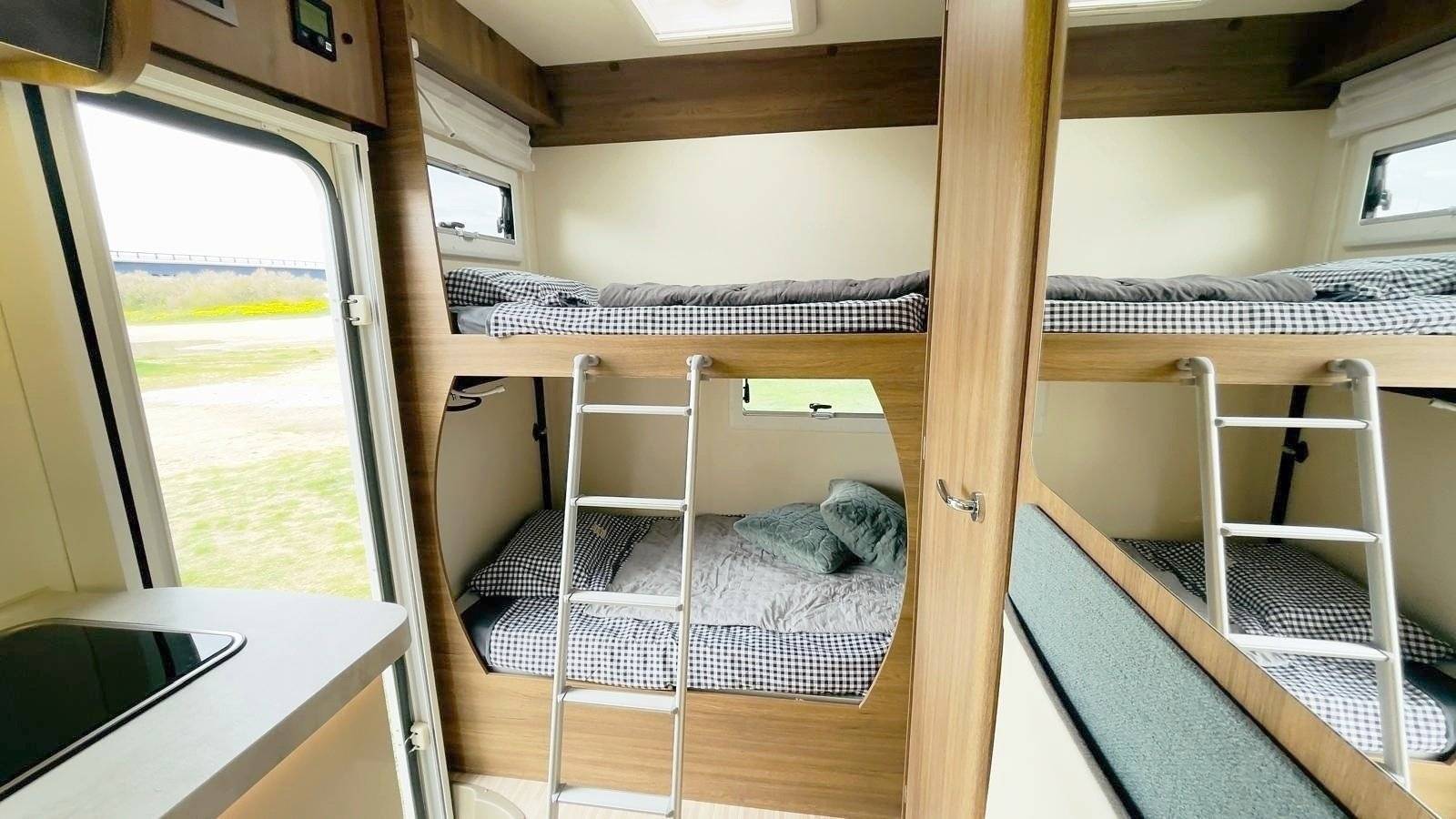 Schlafplätze Fiat Ducato 2.3l 140cv ad blue - Yescapa