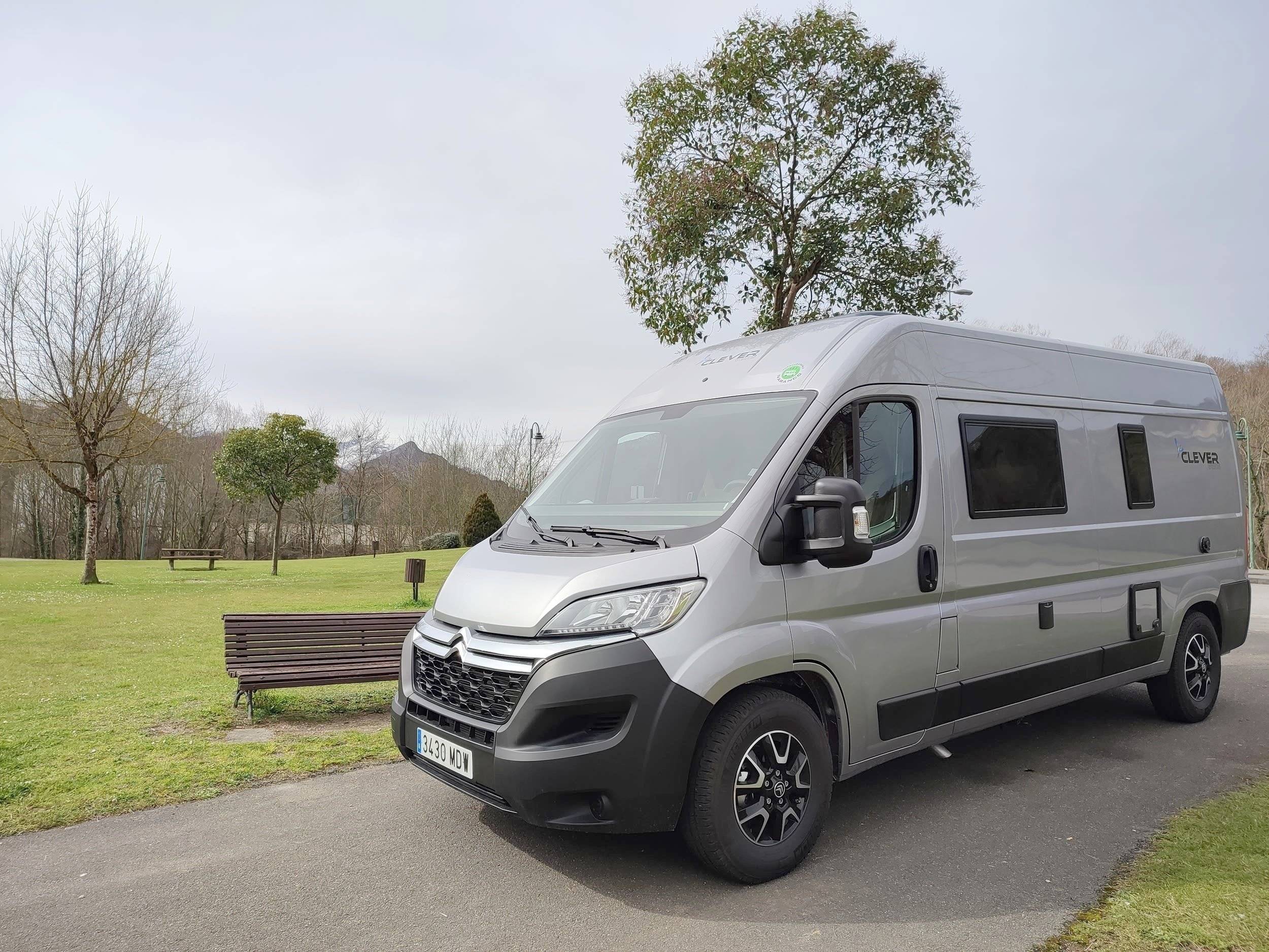 clever celebration 600