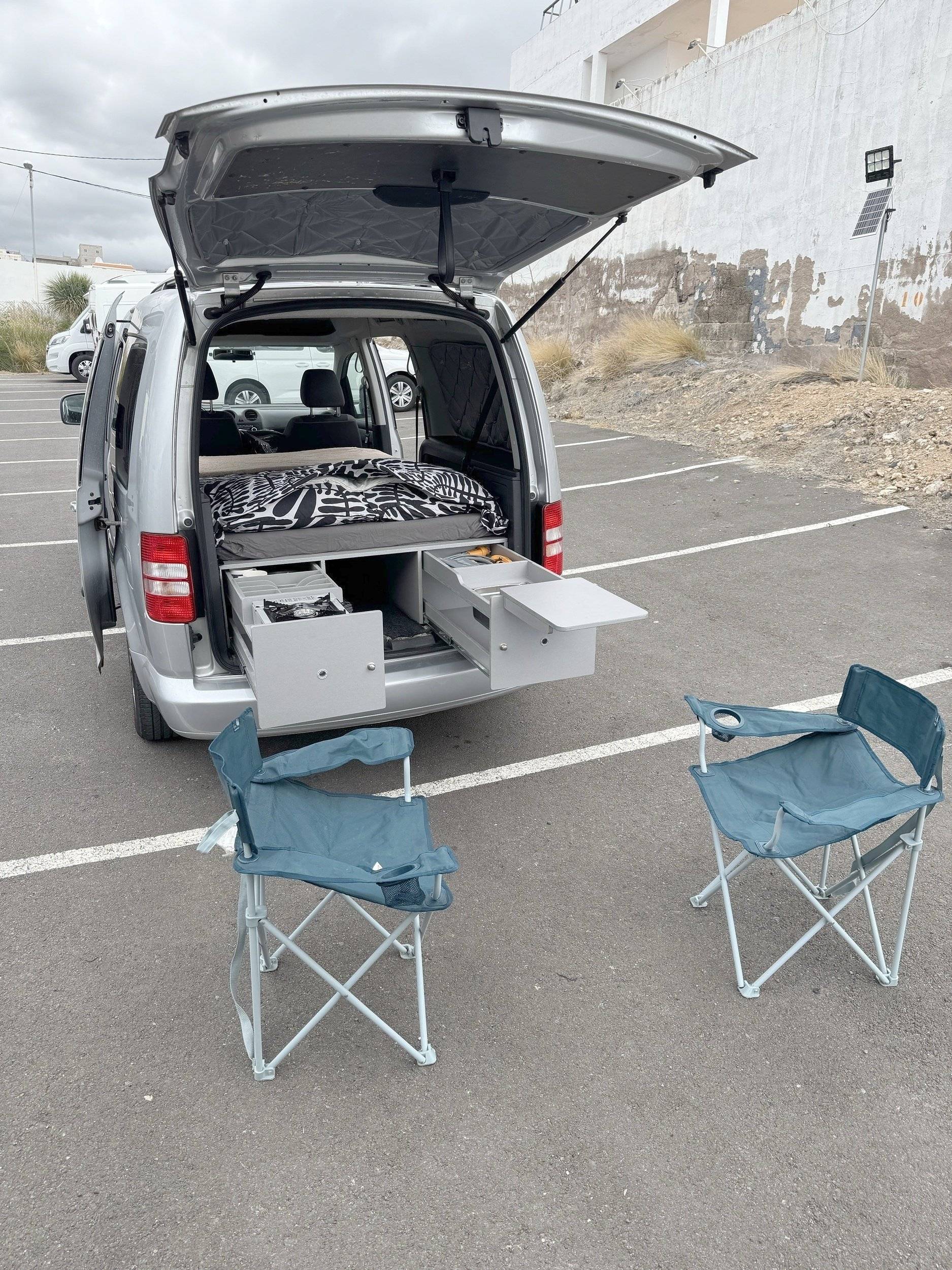 Volkswagen Caddy 1,6 l 75ch