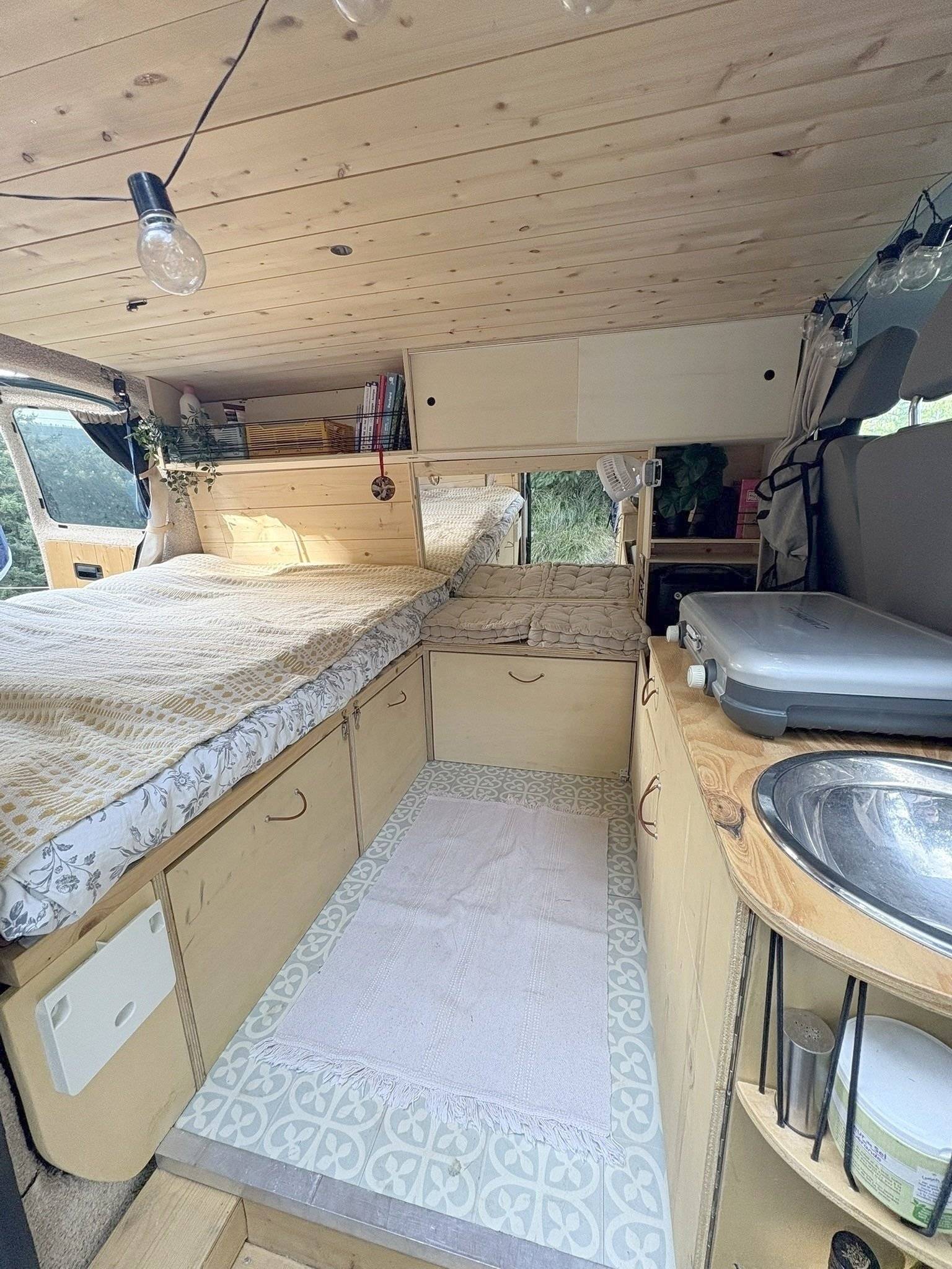 Volkswagen T5 2,0 l 140 ch