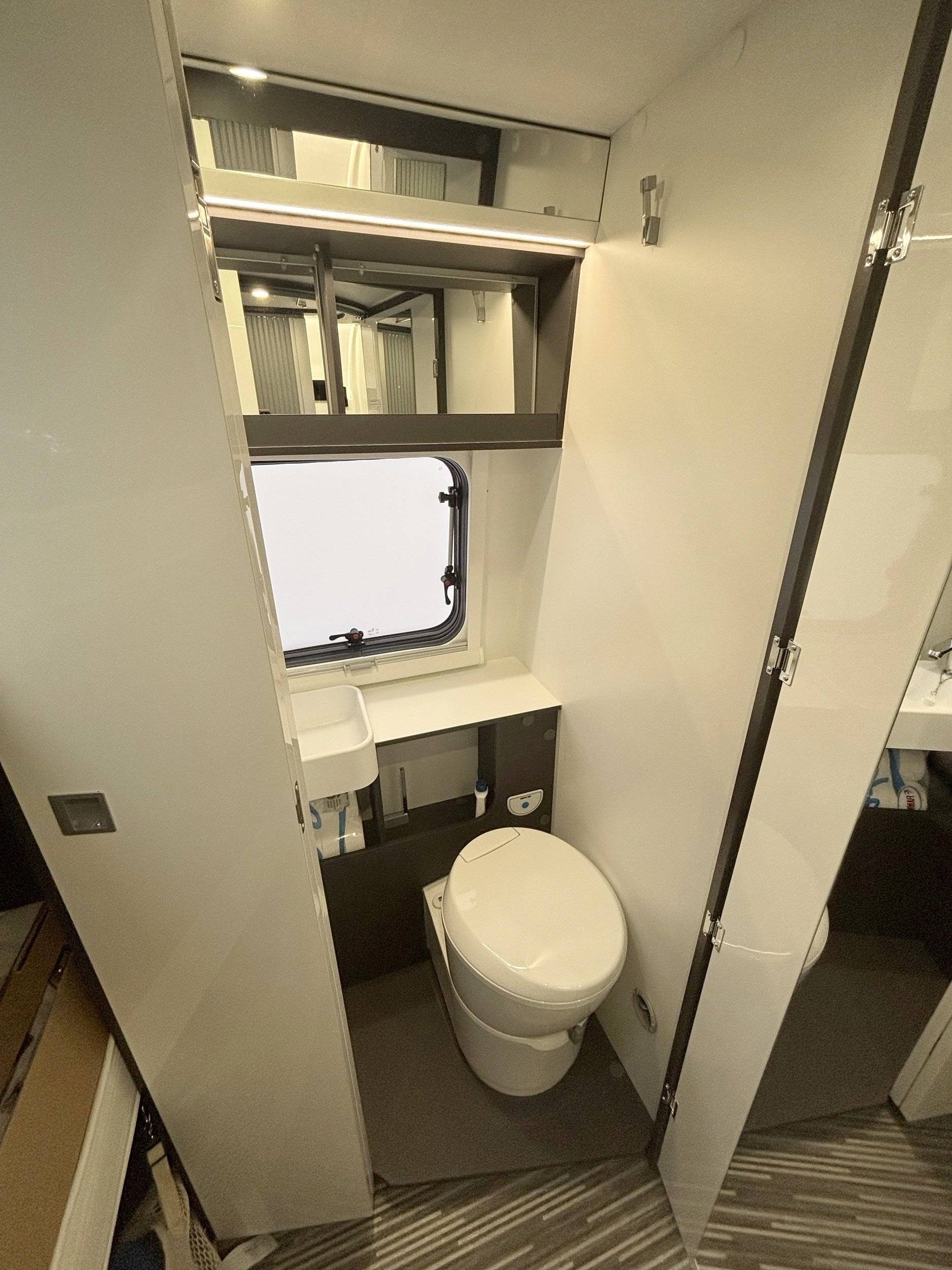 Mclouis McLouis menfys 7 s-line Lifestyle 