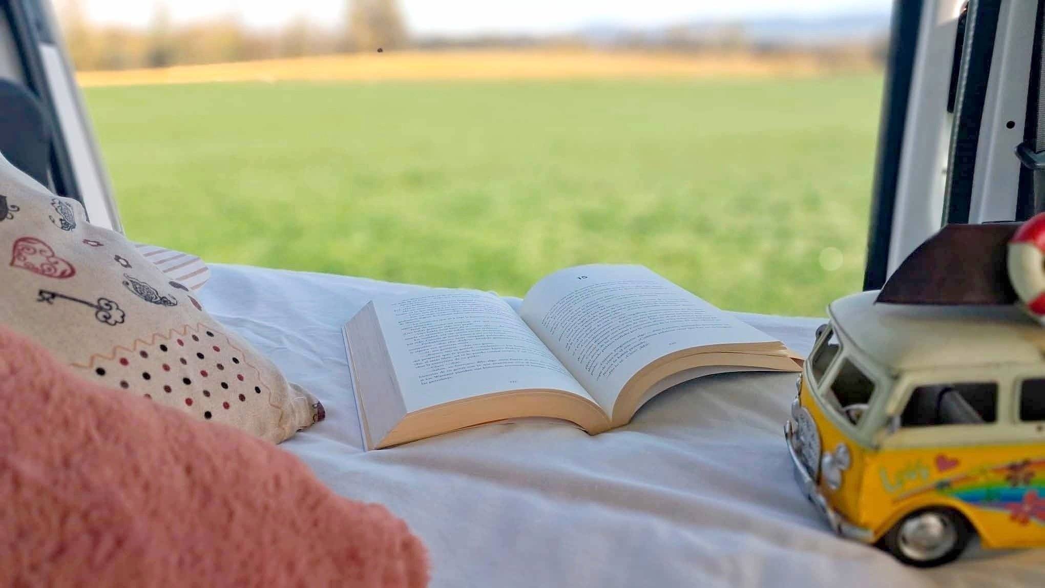 Berth Volkswagen Volkswagen Transporter T6 - Yescapa