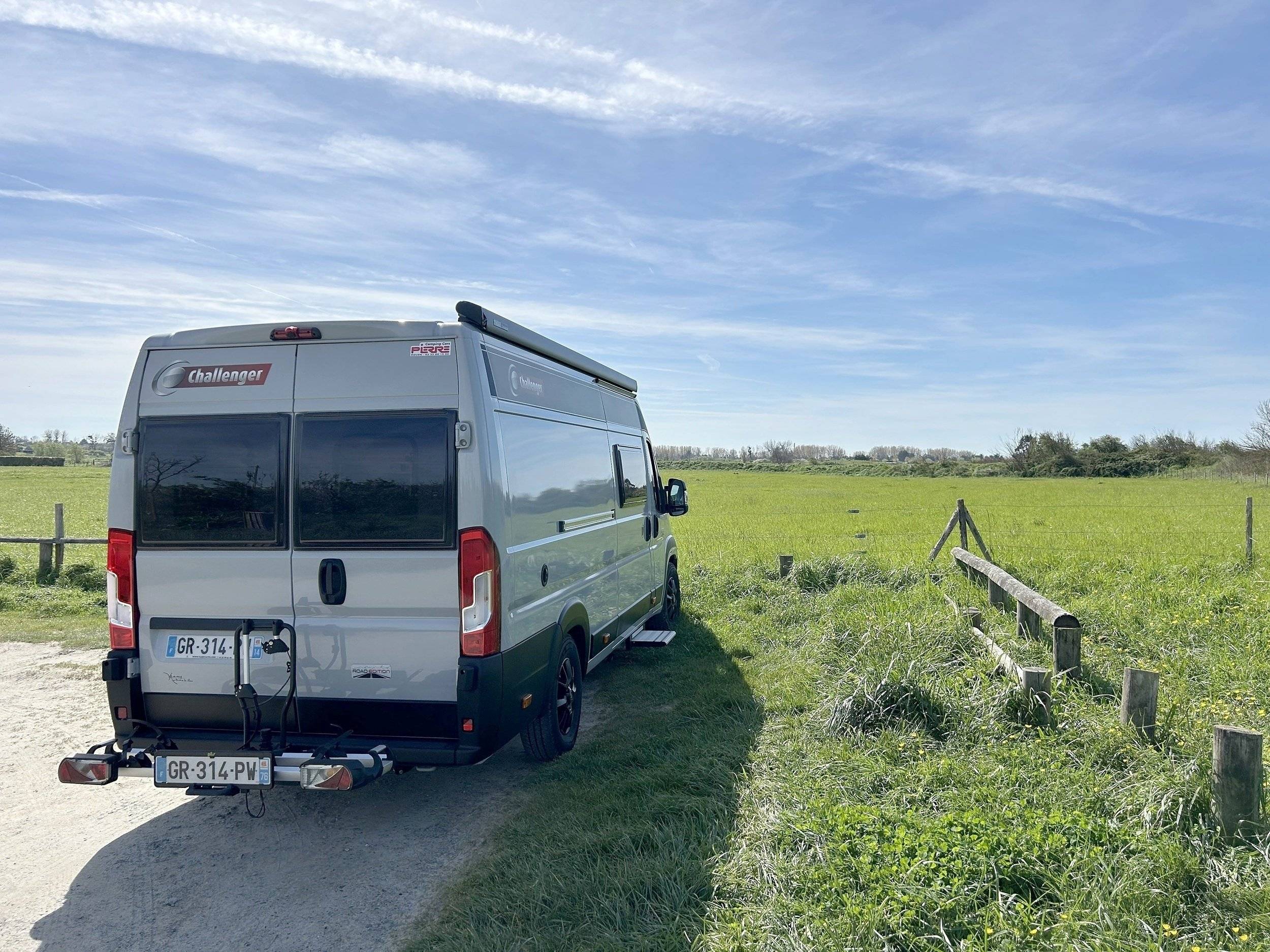 Challenger challenger V210 Edition VIP