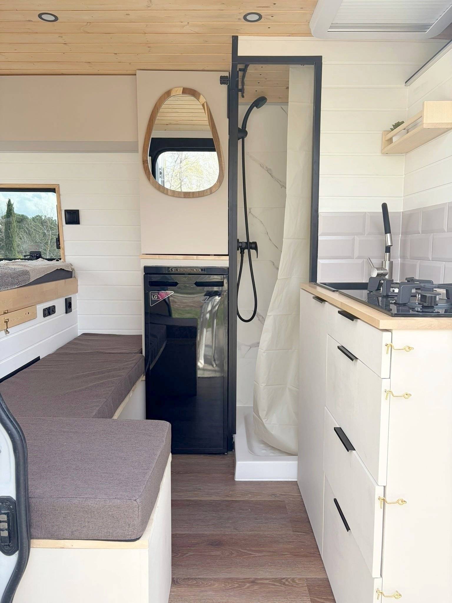 Eethoek Peugeot Boxer 333 L2H2 - Yescapa