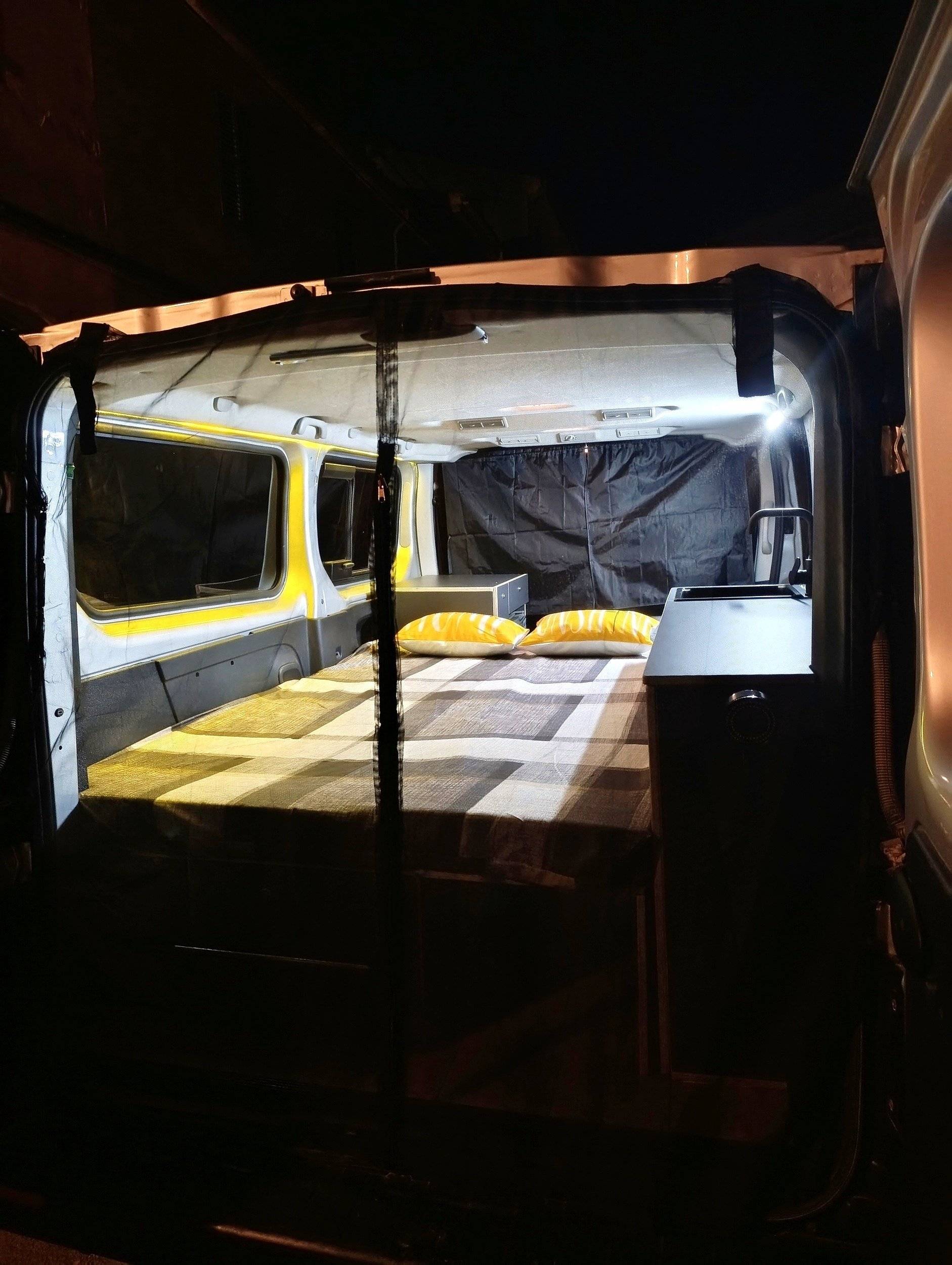Berth Renault - Yescapa