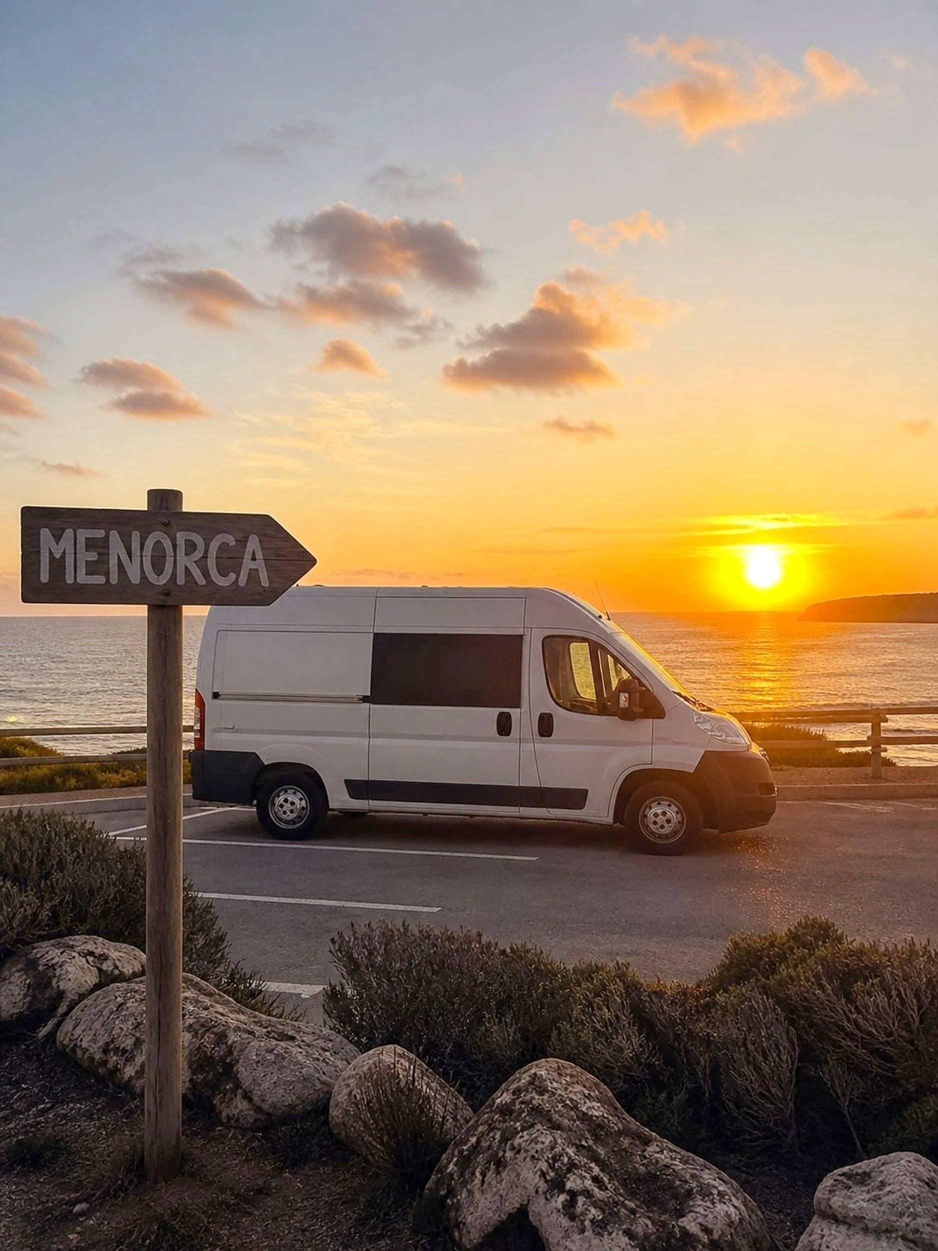 Voorkant 3/4 Renault Master 2,3 l 125 ch - Yescapa