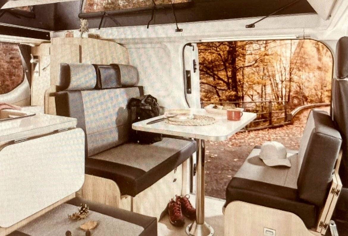 Comedor Ford Transit Custom 2,0 l 130 ch - Yescapa