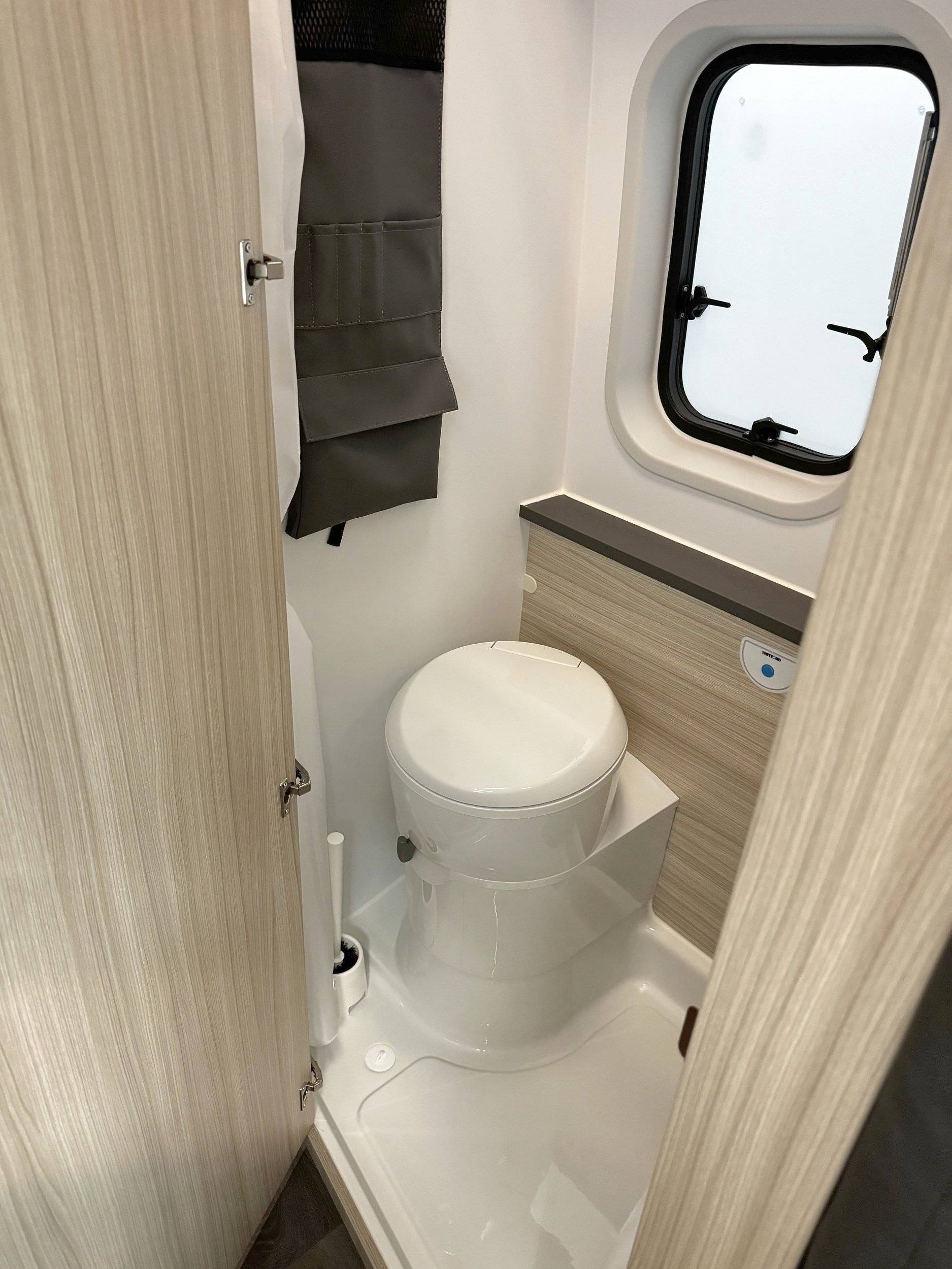 Adria Jumper 2,0 l 130 ch