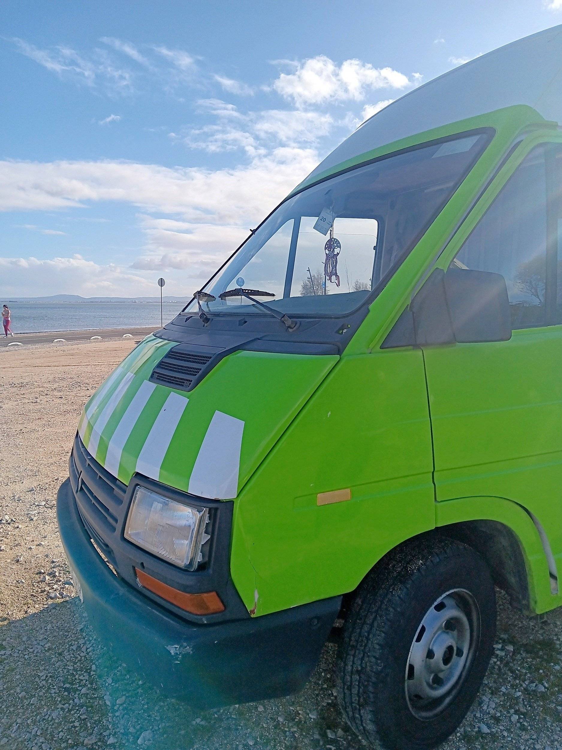 Custo Van Trafic 2,0 l 90 ch