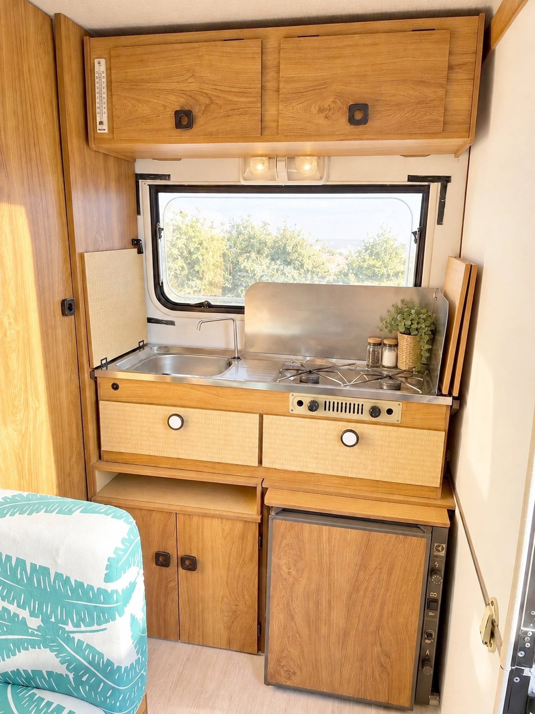 Caravan 