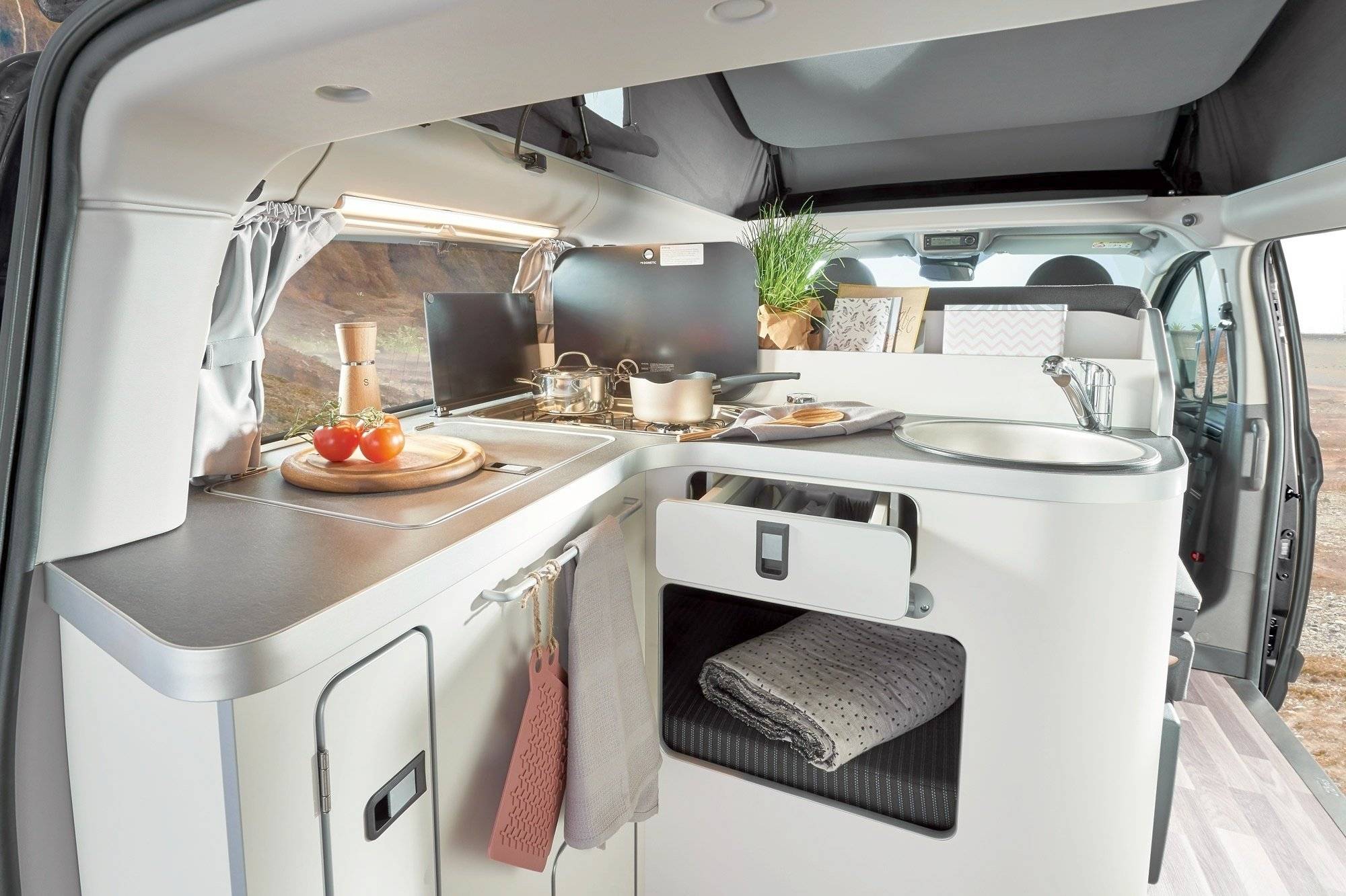 Schlafplätze Ford Transit custom Nugget - Yescapa