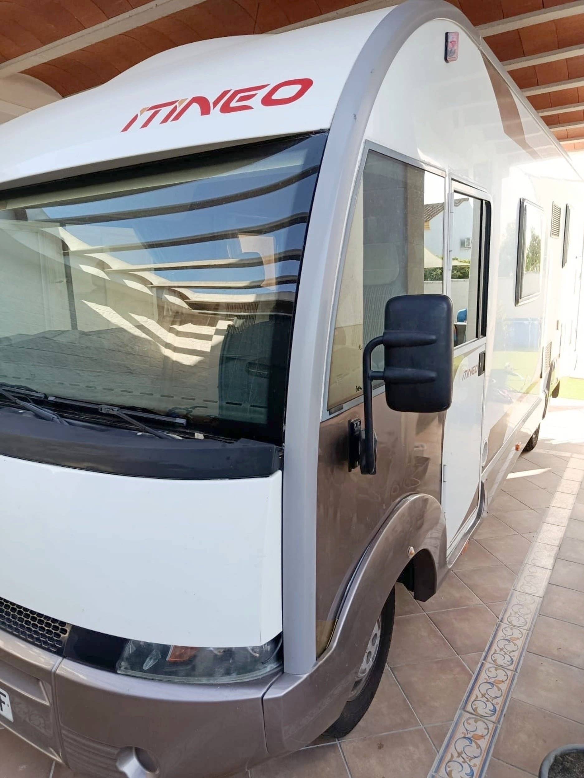 Front view from 3/4 Fiat Ducato 2,3 l Multijet 130 ch. - Yescapa