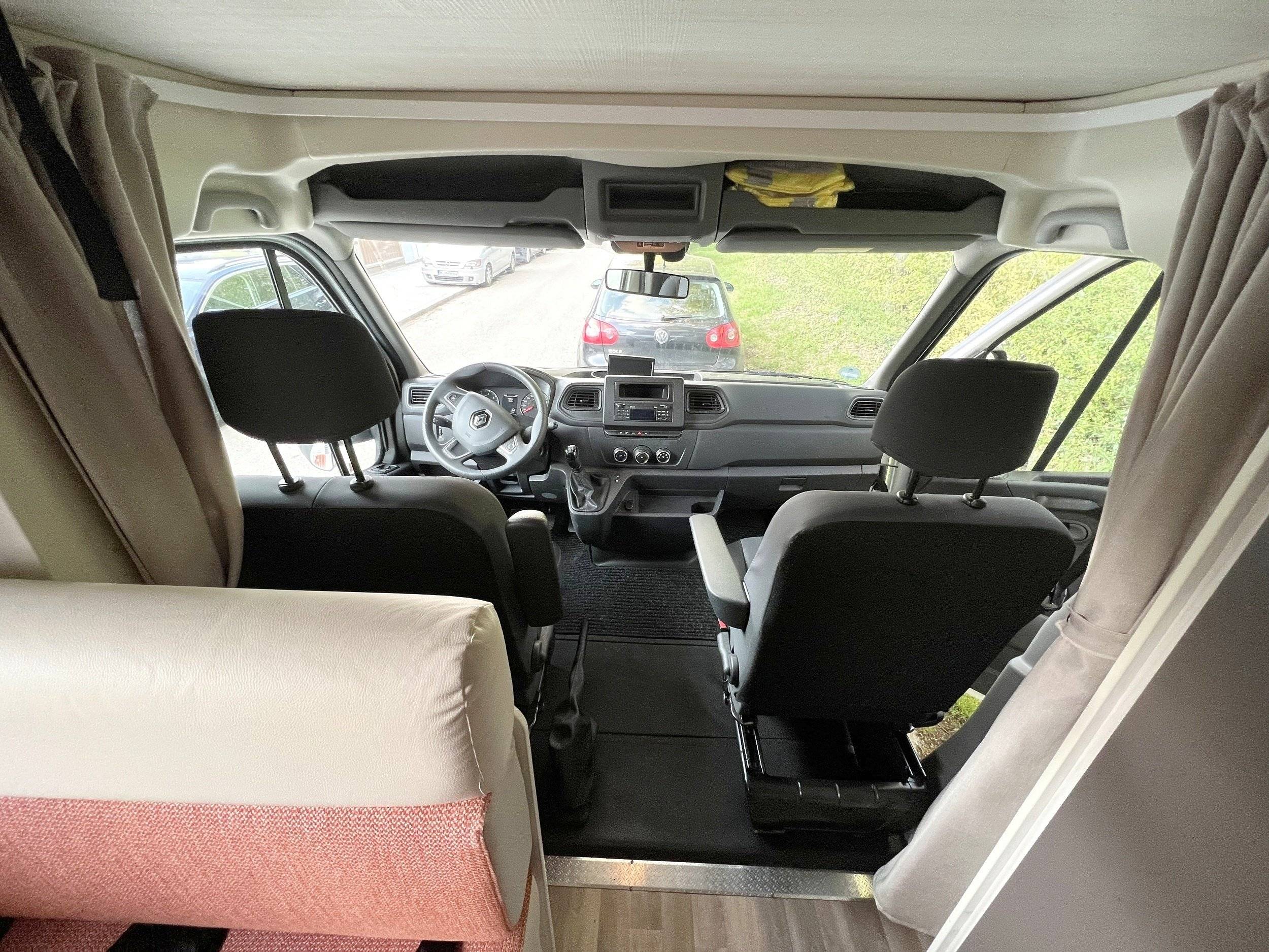 Ahorn Master 2,3 l 145 ch