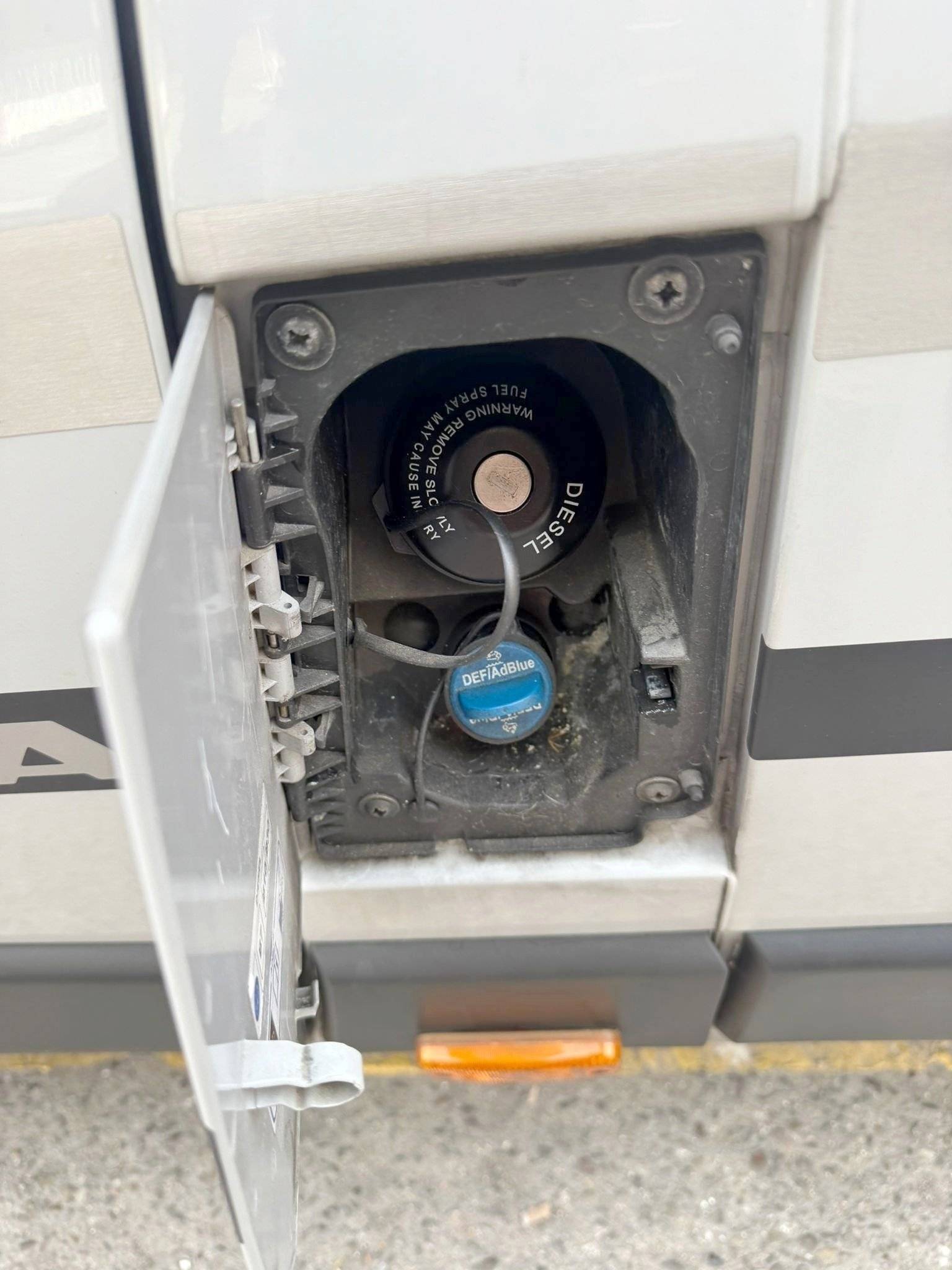 Adria Twin 640 SLB Supreme
