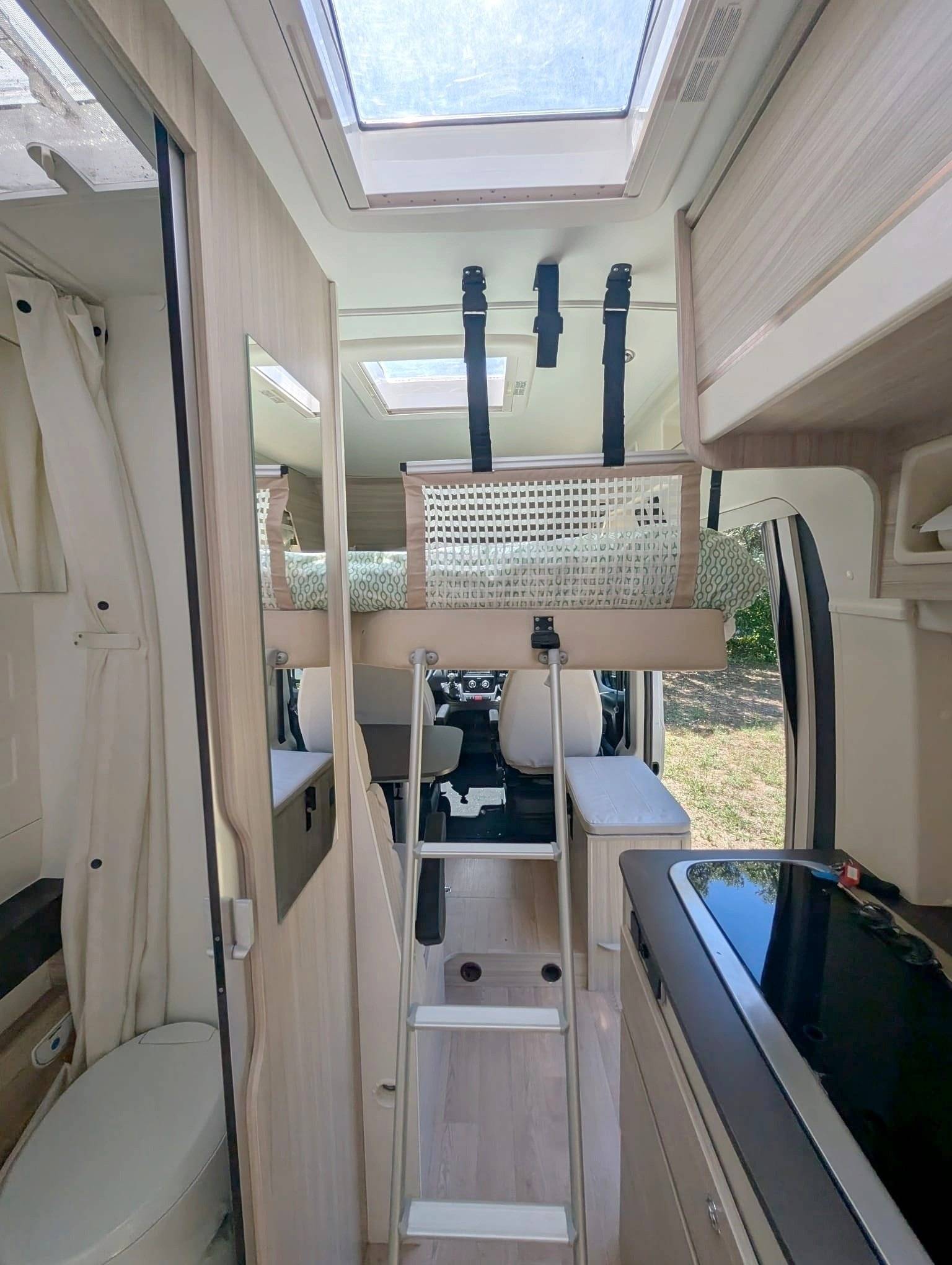 Dreamer Camper Five
