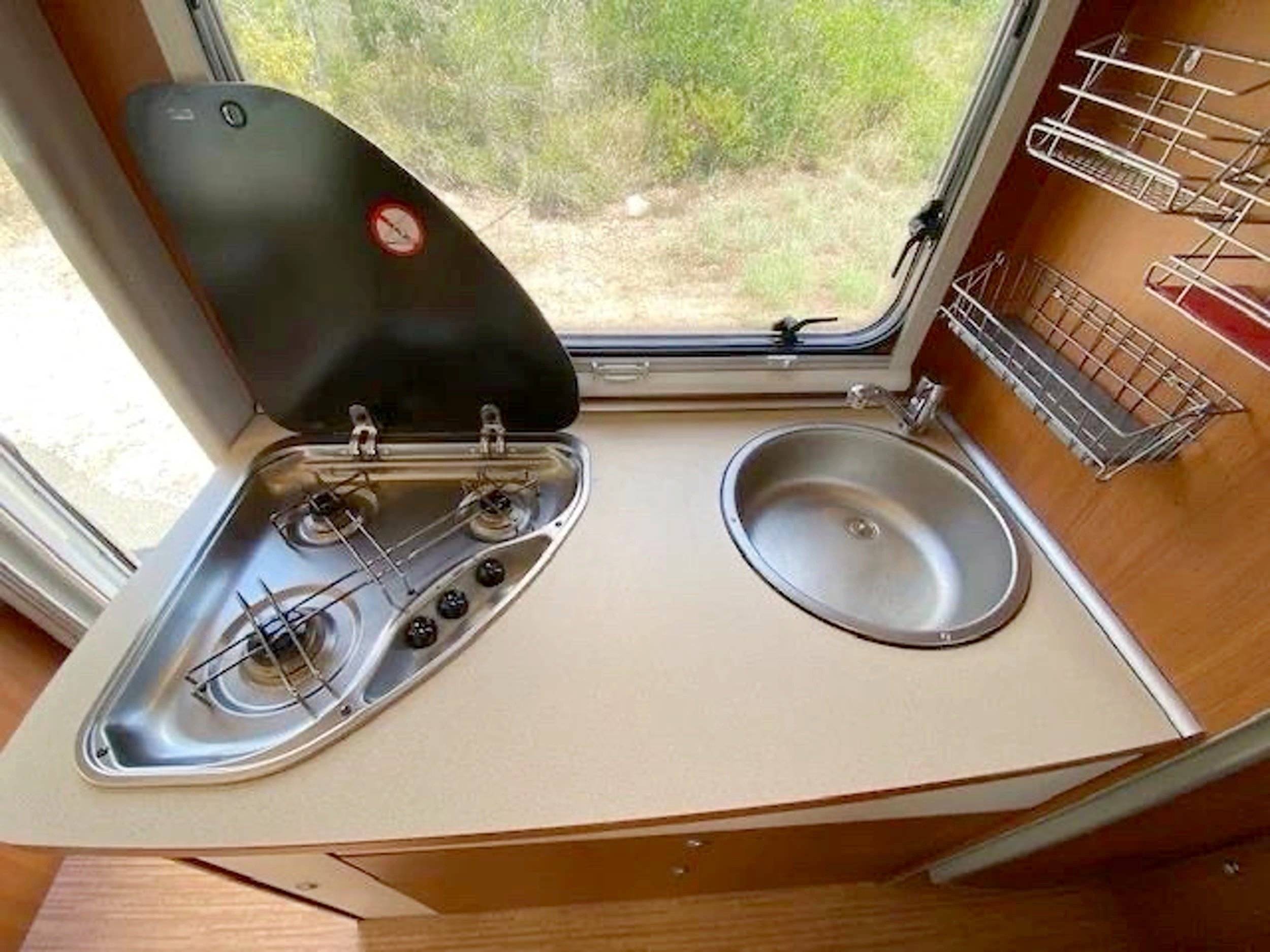 Kochnische Fiat Ducato 2.3 130cv Multijet - Yescapa