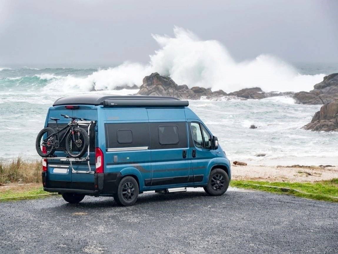 Vista de 3/4 Fiat Ducato 540 - Yescapa