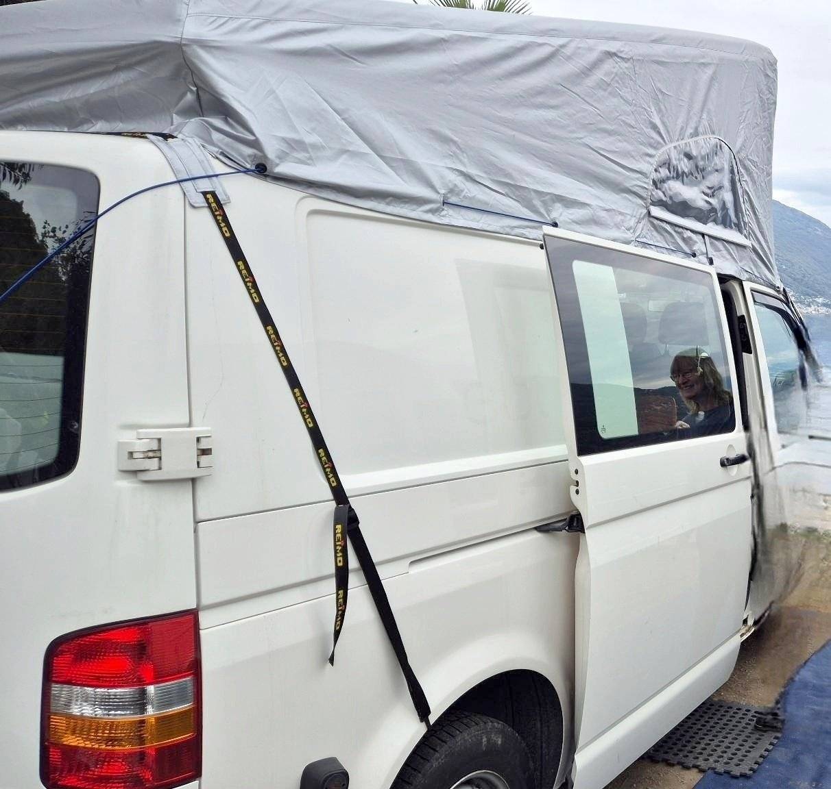 Combeing Combeing full