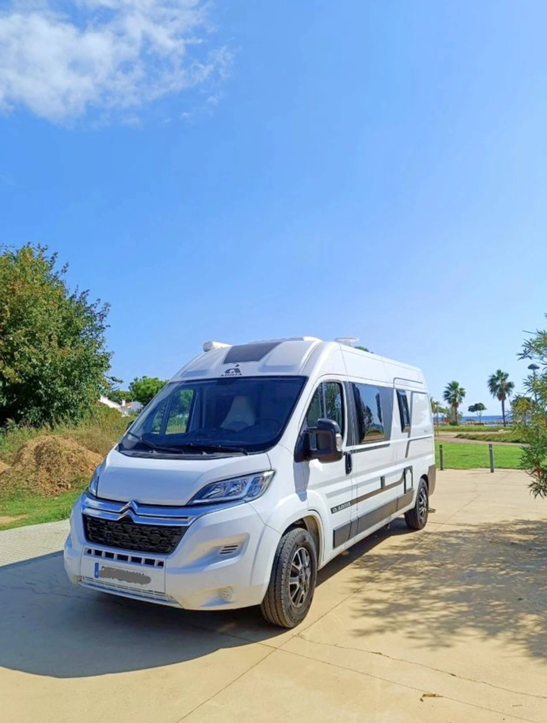 Adria Spb 600 twin