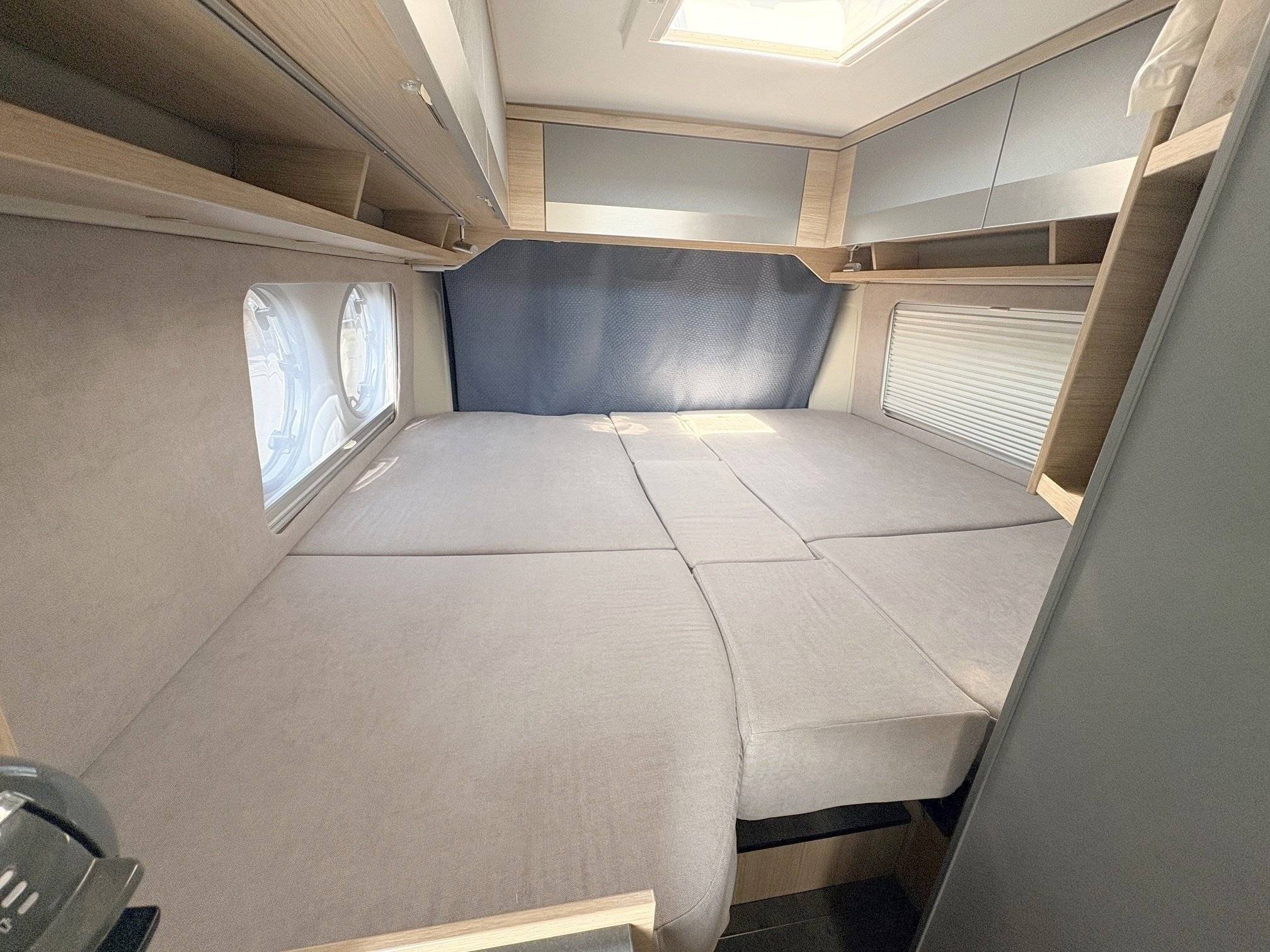 Berth Citroën 2.2L 140CV - Yescapa