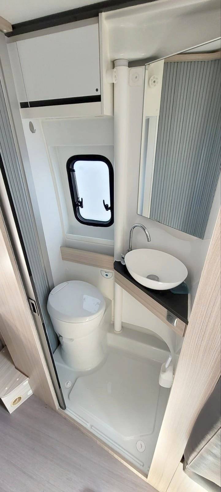 Adria Adria Compact DL